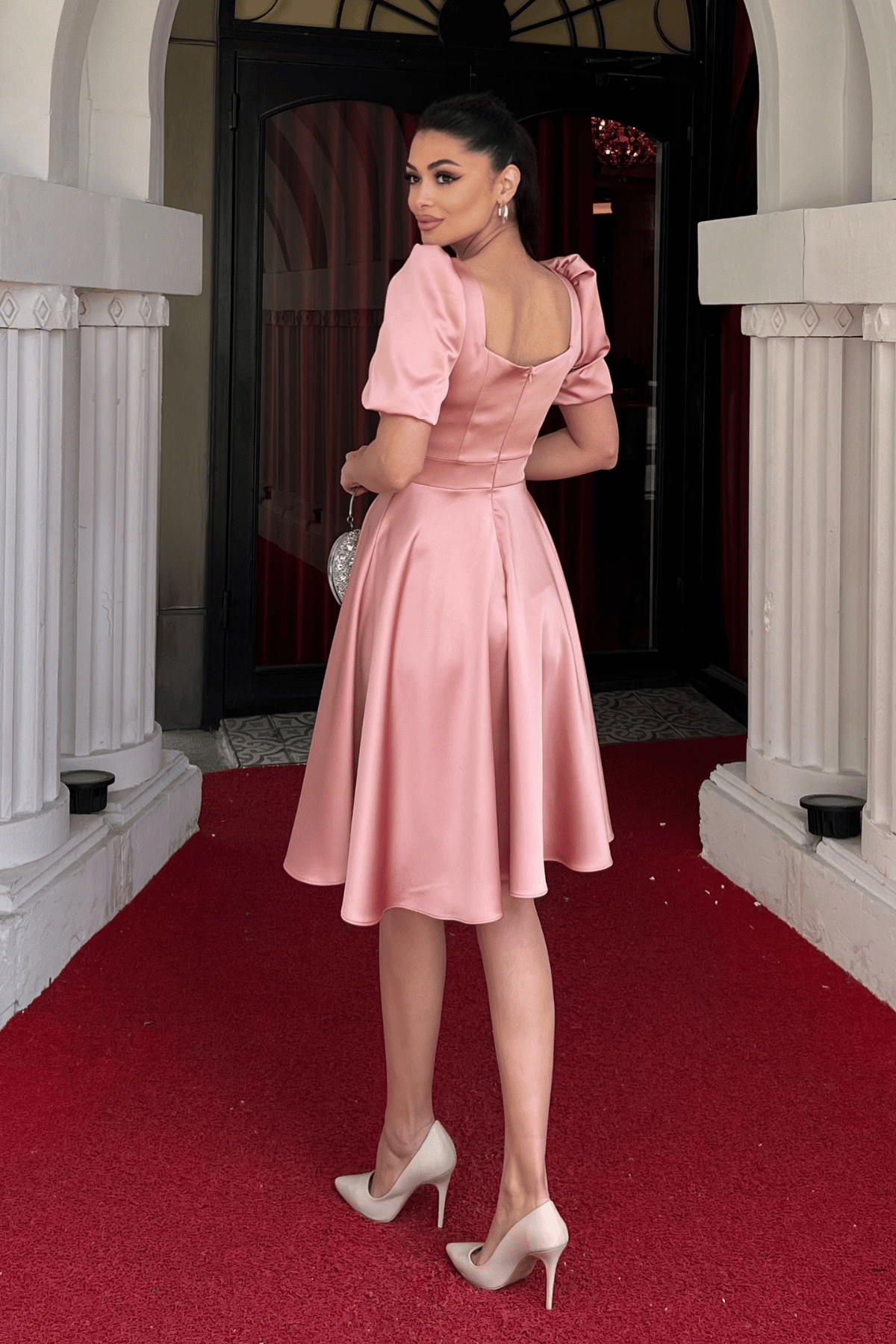 Saten Kumaş Balon Kol Mini Elbise - PUDRA