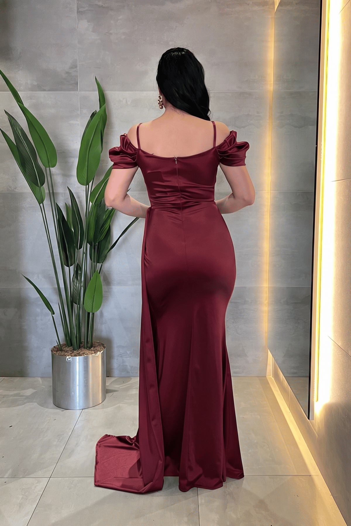 Saten Kumaş Büzgülü Şal Detaylı Abiye Elbise - BORDO
