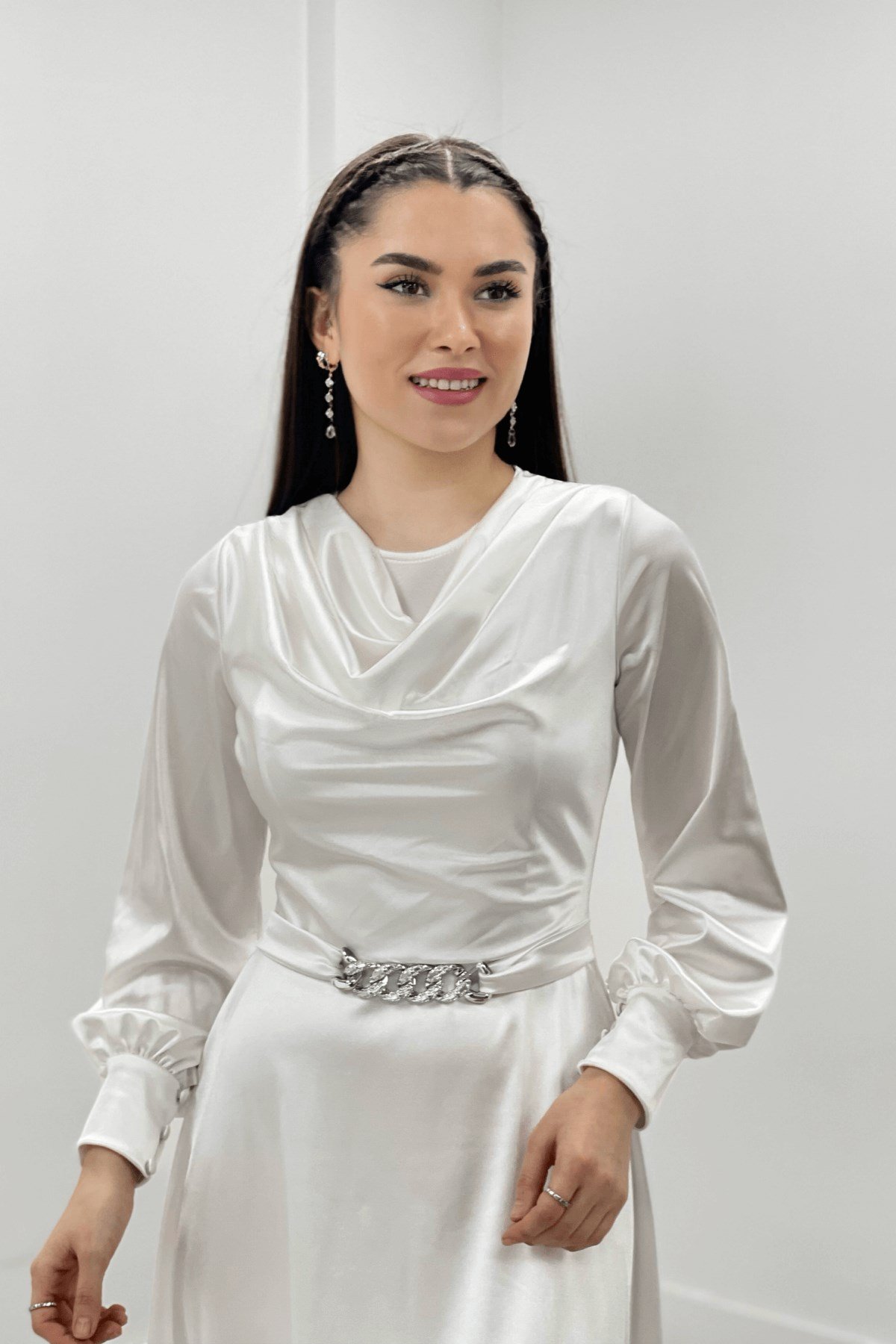 Saten Kumaş Degaje Yaka Abiye Elbise - BEYAZ