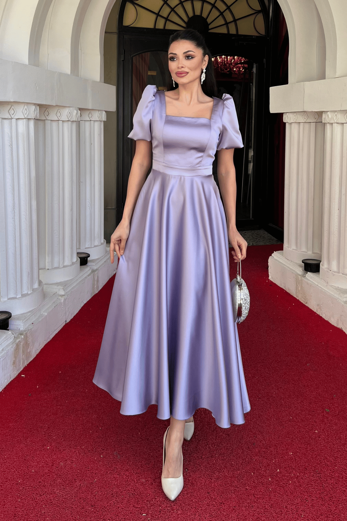 Saten Kumaş Kare Yaka Balon Kol Midi Elbise - LİLA