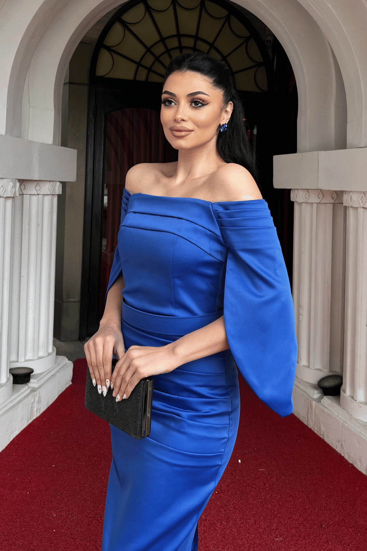 Saten Kumaş Kayık Yaka Kalem Elbise - SAKS MAVİ