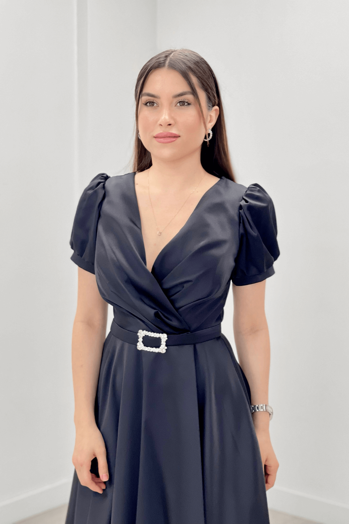 Saten Kumaş Kemer Detaylı Midi Abiye Elbise - SİYAH