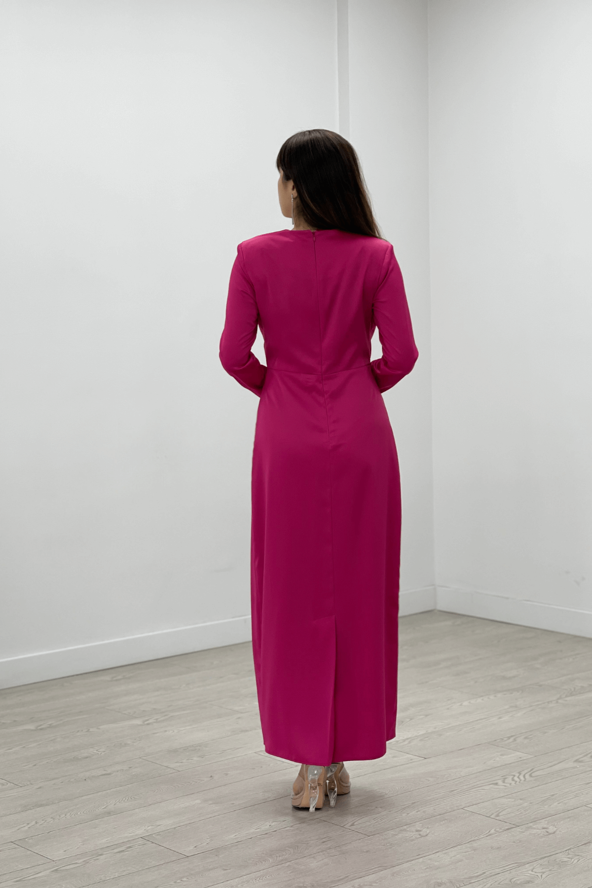 Saten Kumaş Pile Detaylı Tesettür Abiye Elbise - FUŞYA