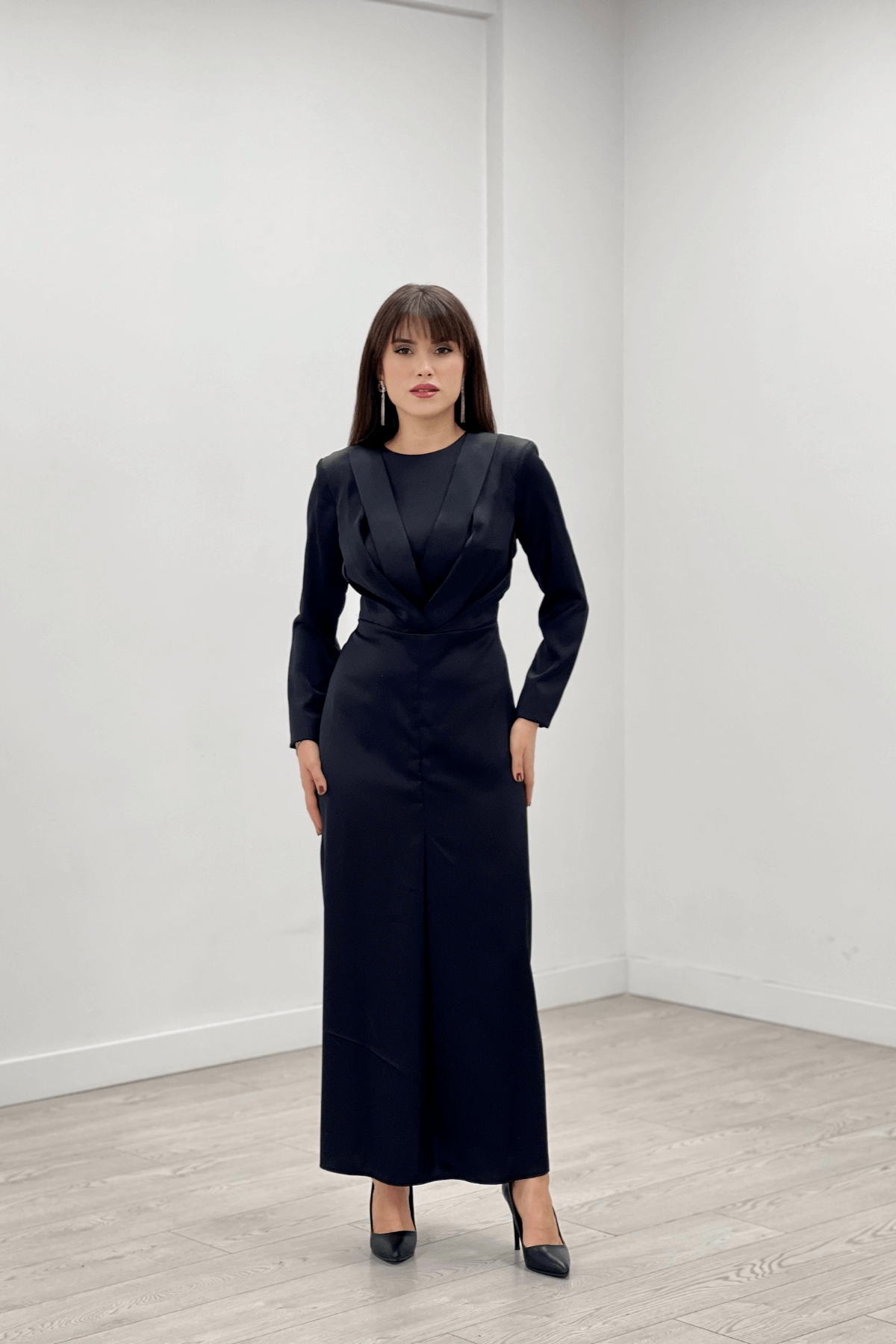 Saten Kumaş Pile Detaylı Tesettür Abiye Elbise - SİYAH