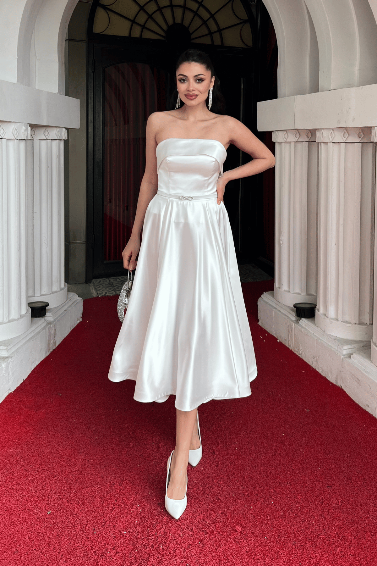 Saten Kumaş Sırt İp Detaylı Midi Elbise - BEYAZ