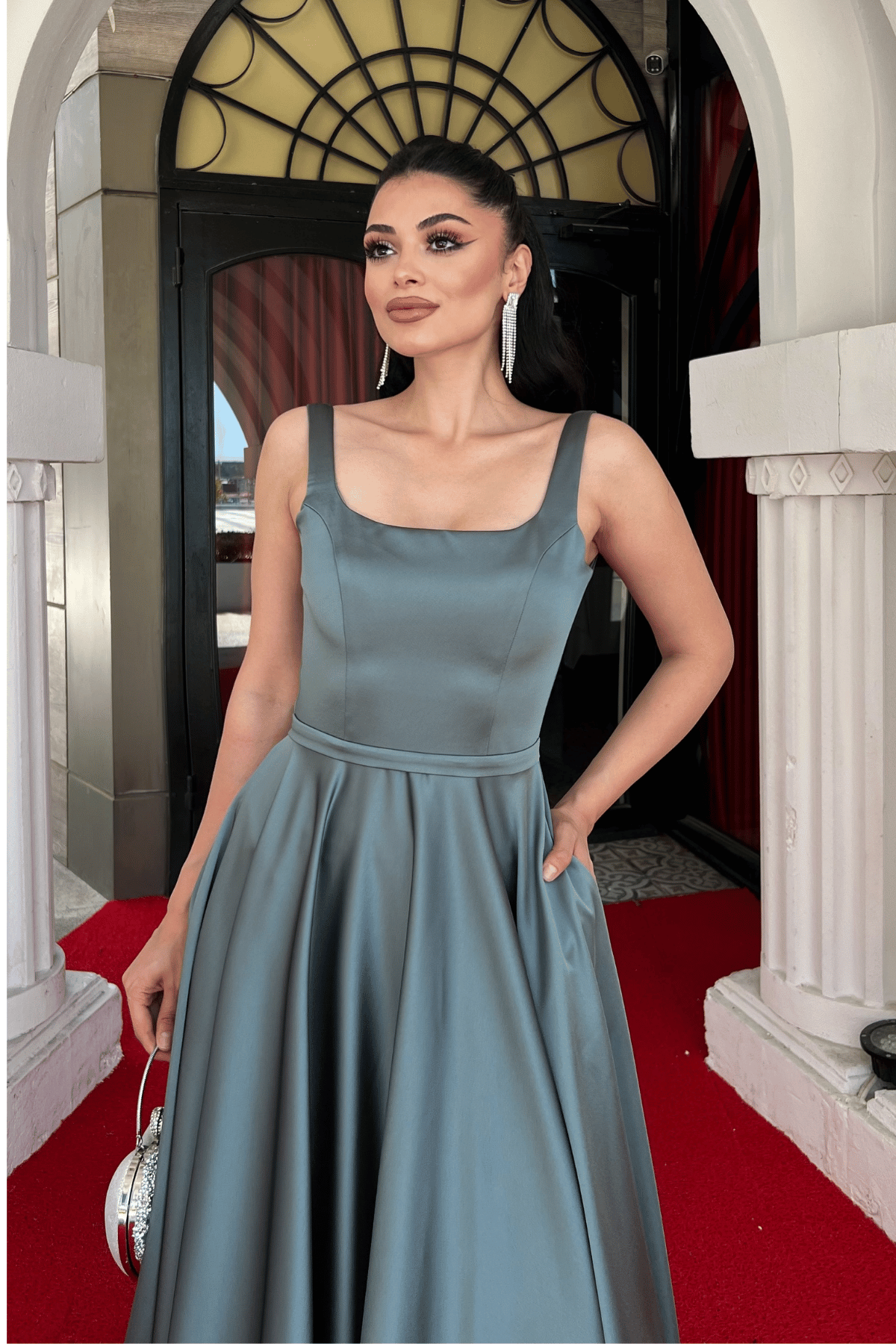 Saten Kumaş Sırtı İpli Askılı Maxi Elbise - ÇAĞLA