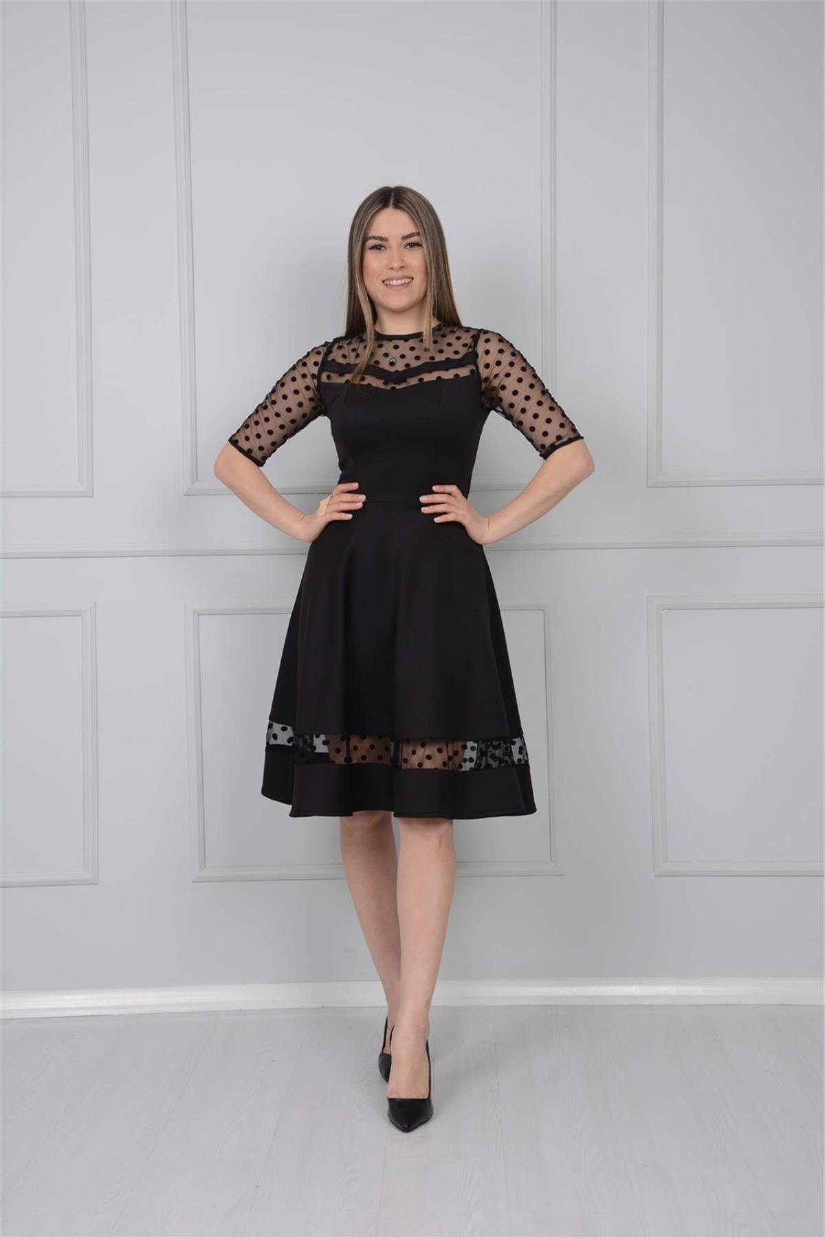 فستان سكوبا منقط بقماش منقط - الأسود