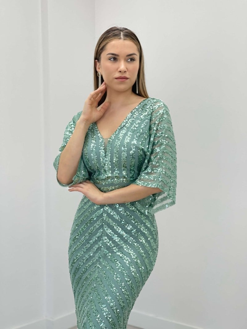 Şeritli Payet Kumaş Yarasa Kol Elbise - MİNT YEŞİLİ
