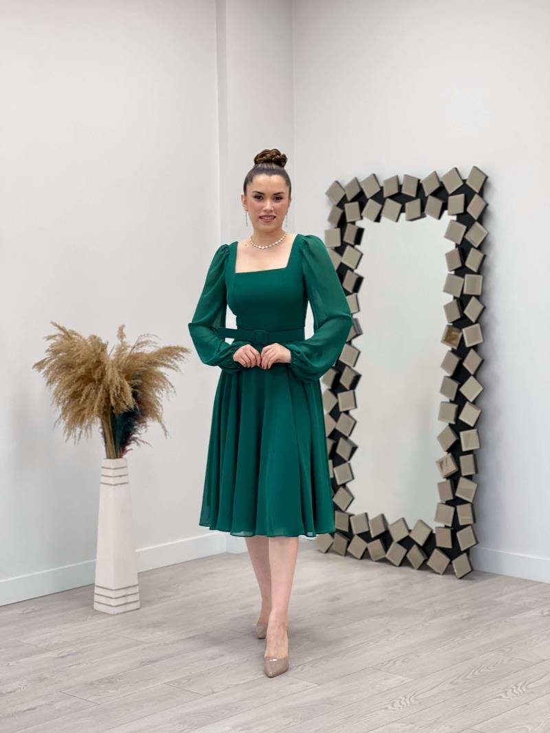 فستان ميدي بياقة مربعة شيفون من قماش الكريب - الزمرد الأخضر