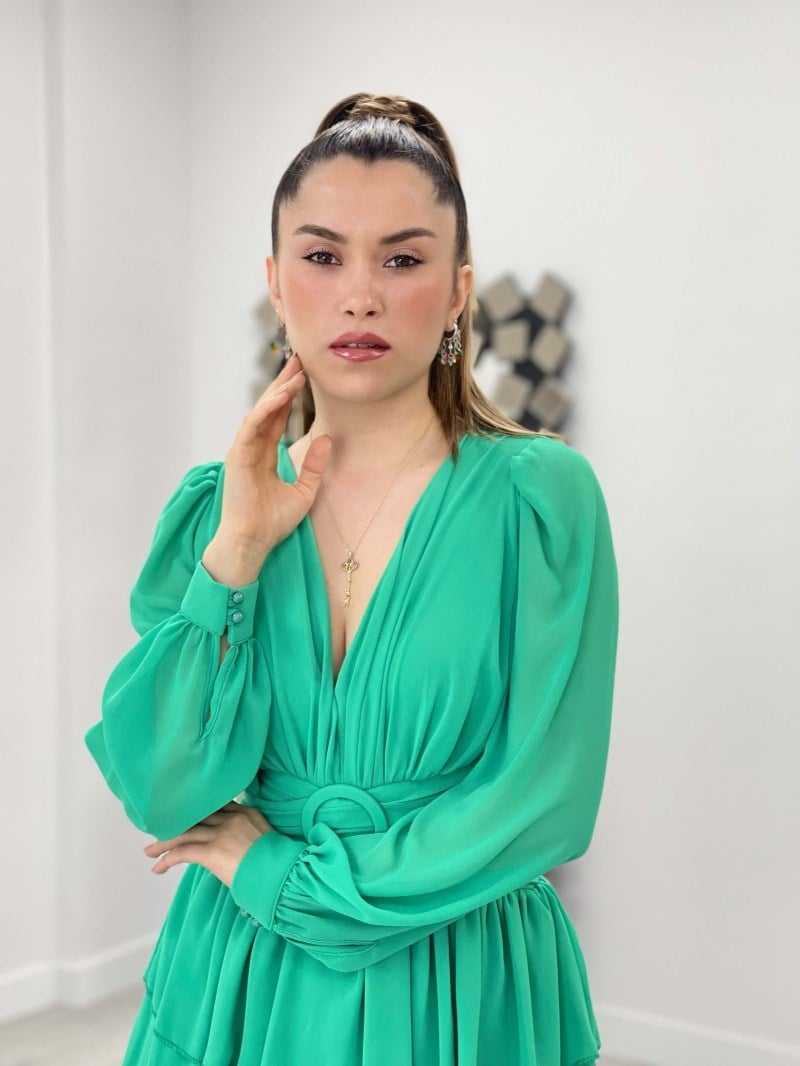 Şifon Krep Kumaş Sırt Detaylı Elbise - MİNT YEŞİL