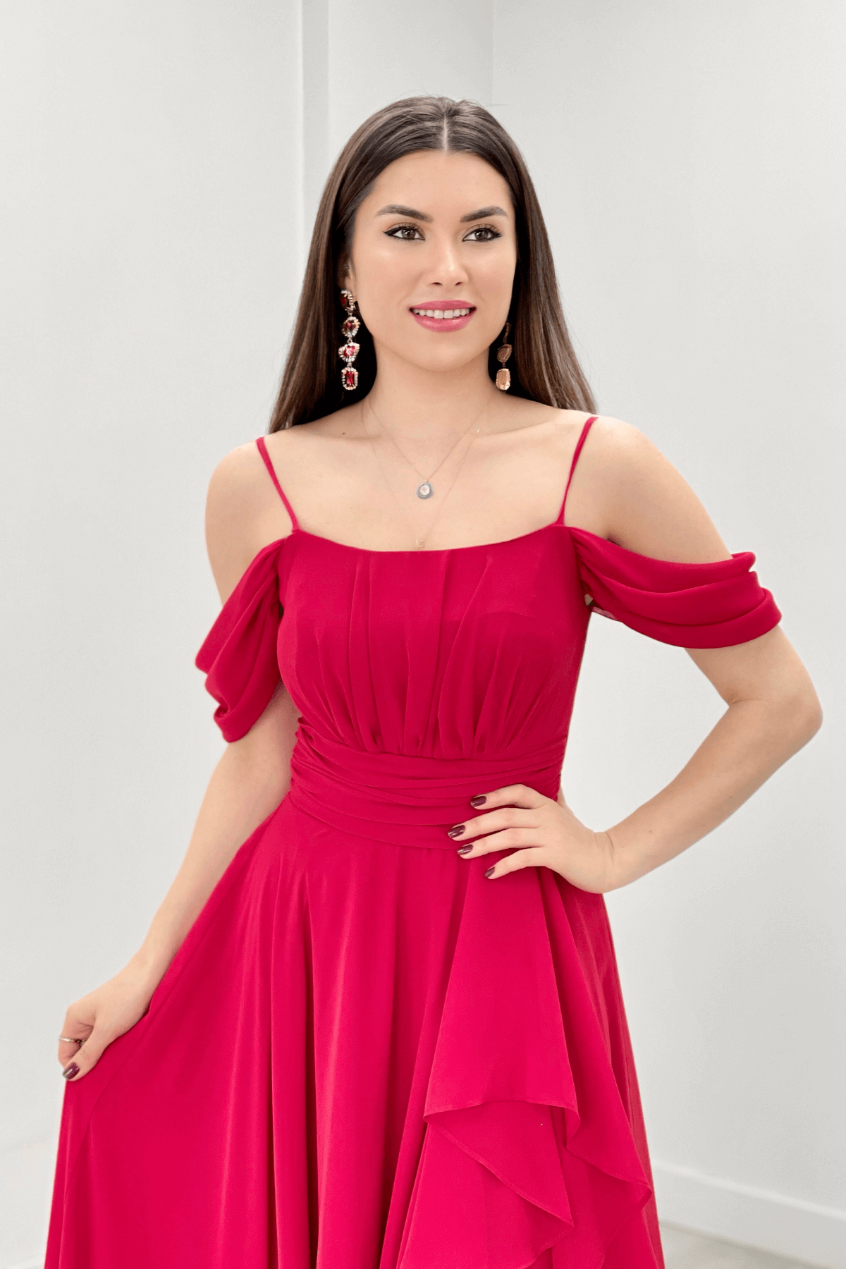 Chiffon Suspended Flywheel Detailed Evening Dress - RED