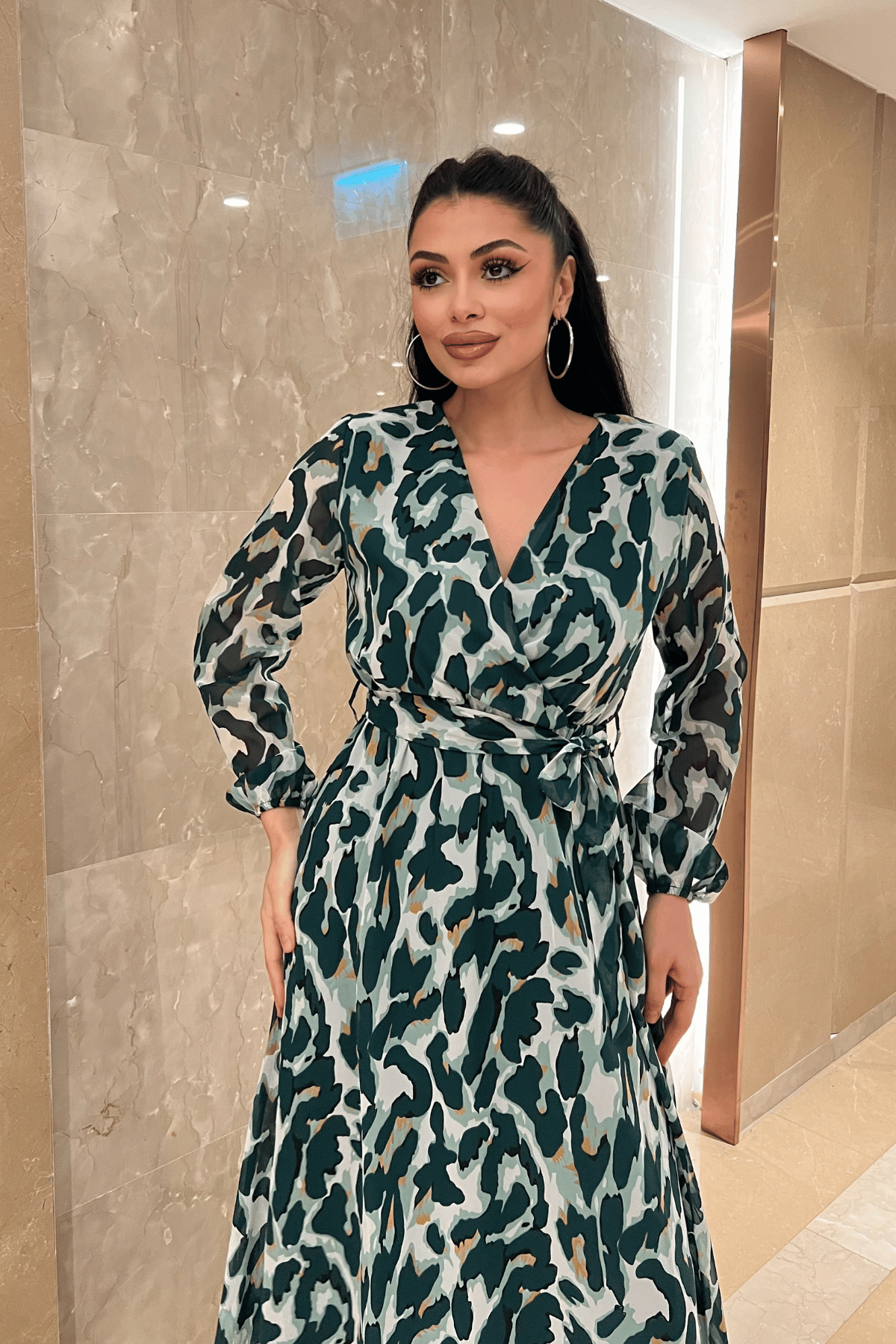 Şifon Kumaş Beli Lastikli Elbise - YEŞİL