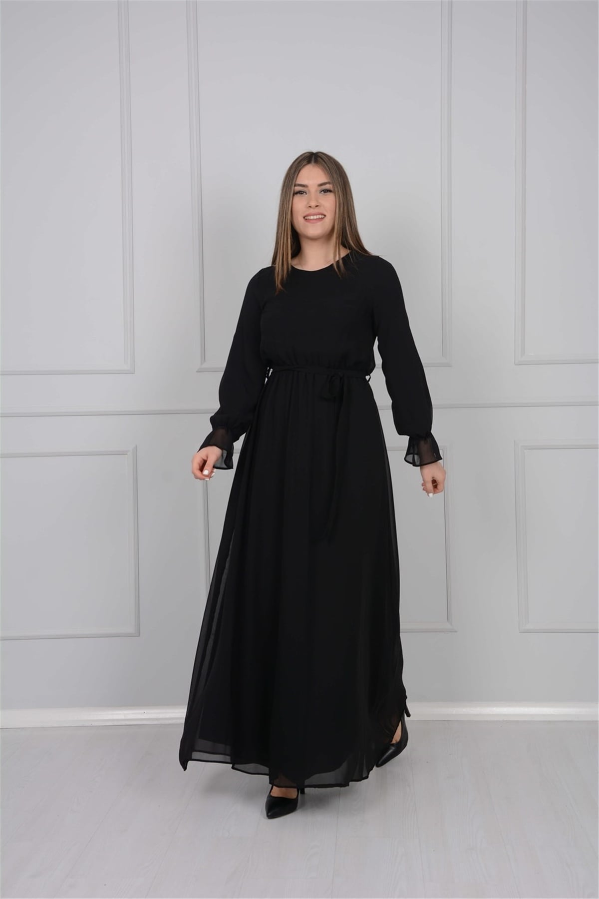 Şifon Kumaş Bisiklet Yaka Elbise - Siyah