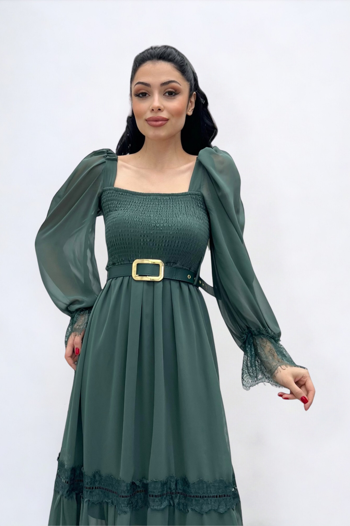 Şifon Kumaş Büzgü Dantel Detaylı Midi Elbise - HAKİ YEŞİLİ