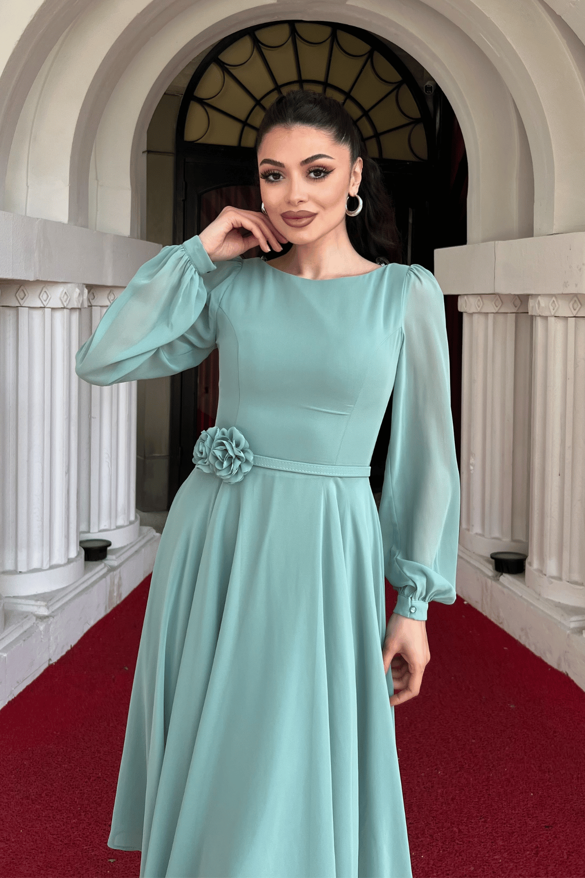 Sifon Kumaş Çiçek Detaylı Midi Elbise - MİNT YEŞİLİ