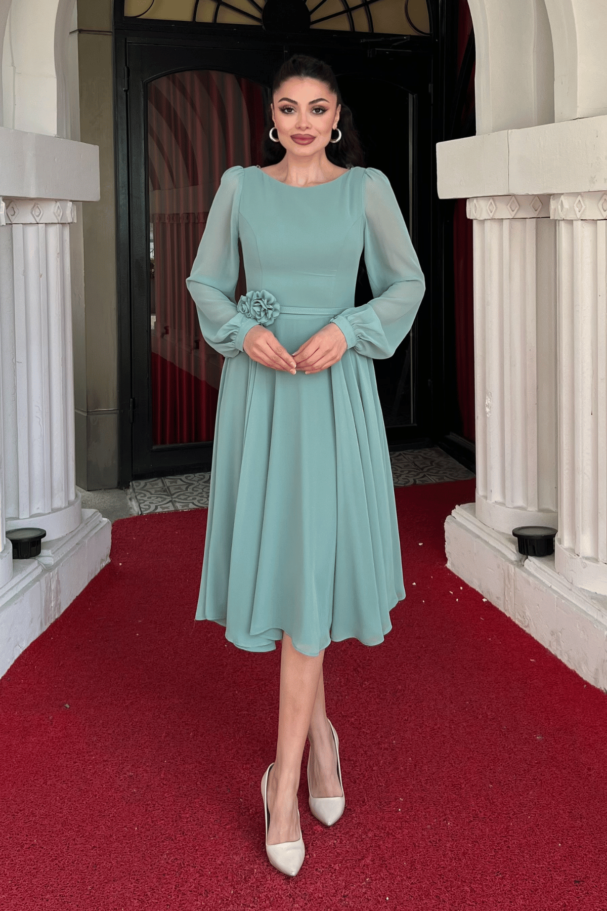 Sifon Kumaş Çiçek Detaylı Midi Elbise - MİNT YEŞİLİ