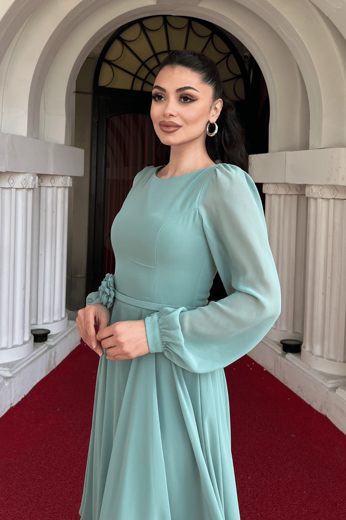 Sifon Kumaş Çiçek Detaylı Midi Elbise - MİNT YEŞİLİ