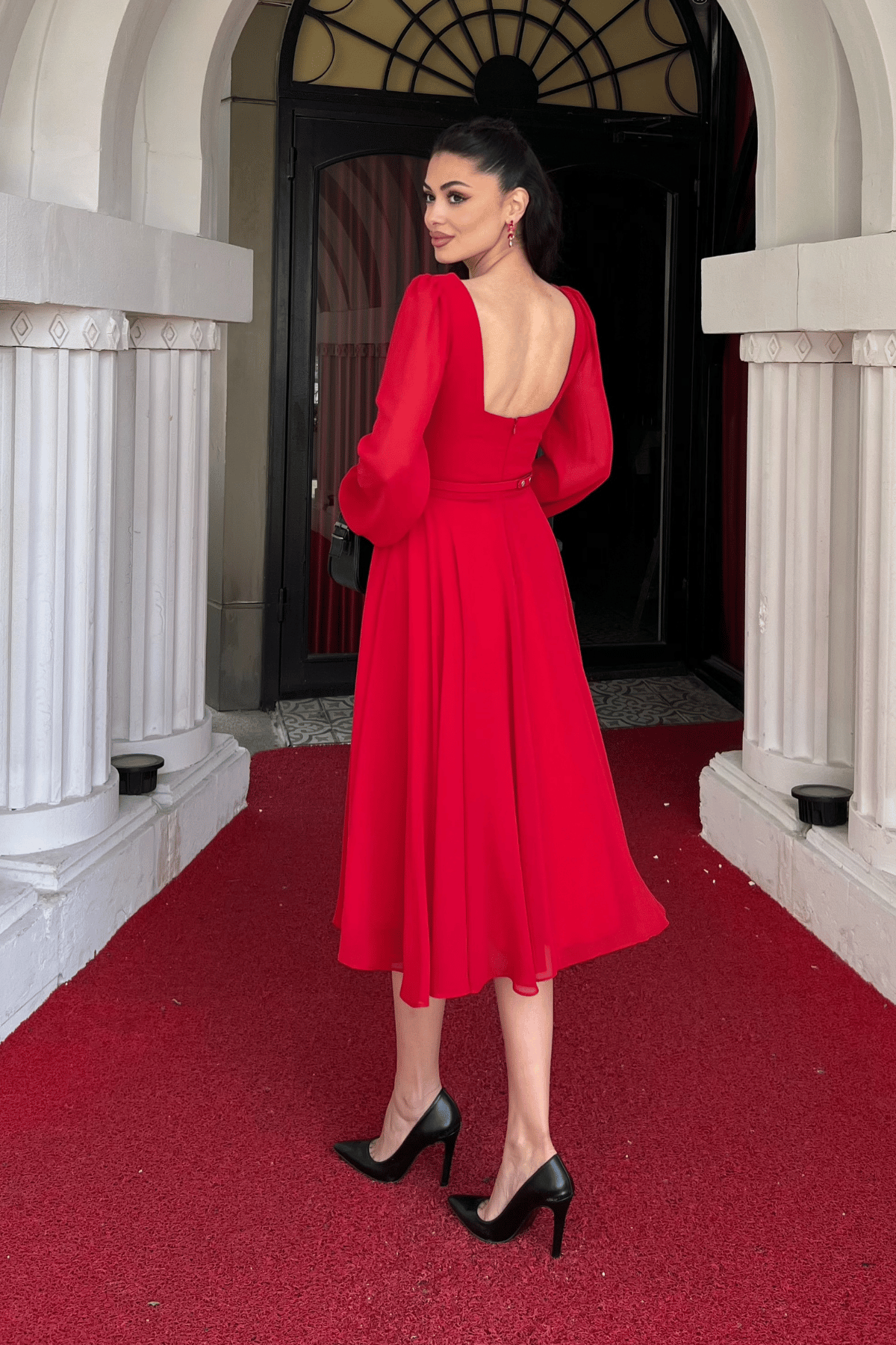 Sifon Kumaş Çiçek Detaylı Midi Elbise - KIRMIZI