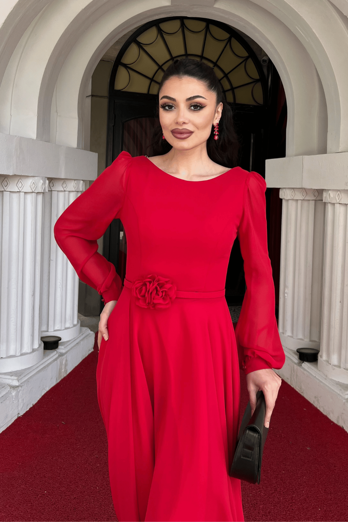 Sifon Kumaş Çiçek Detaylı Midi Elbise - KIRMIZI