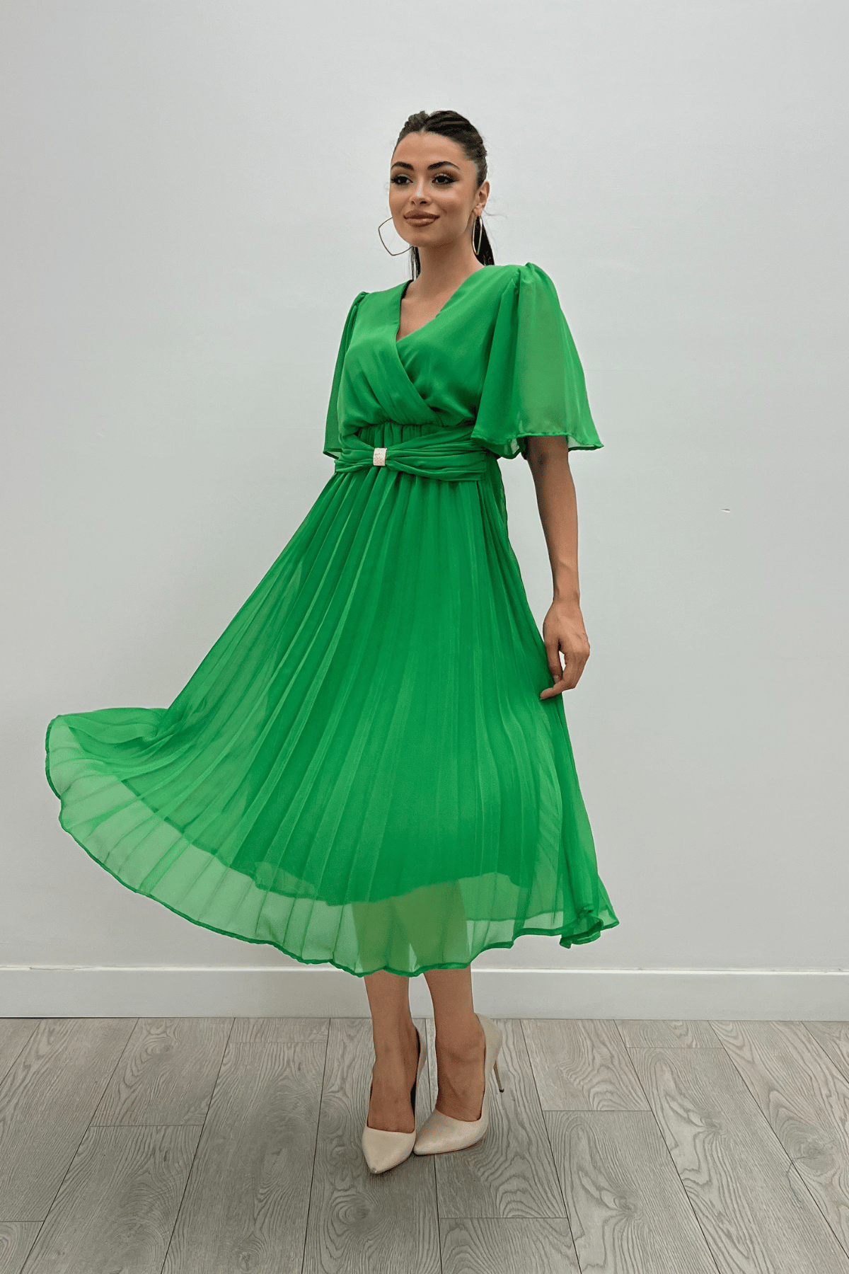 Şifon Kumaş Kruvaze Yaka Pliseli Midi Elbise - YEŞİL