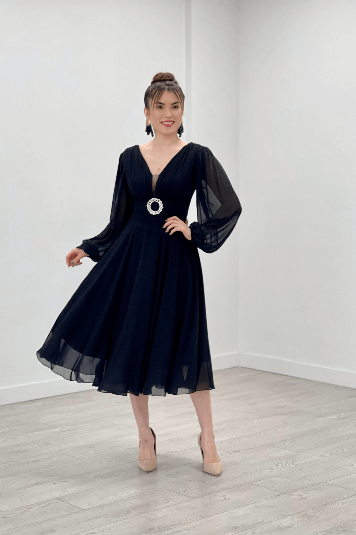 Şifon Kumaş Midi Boy Elbise - SİYAH