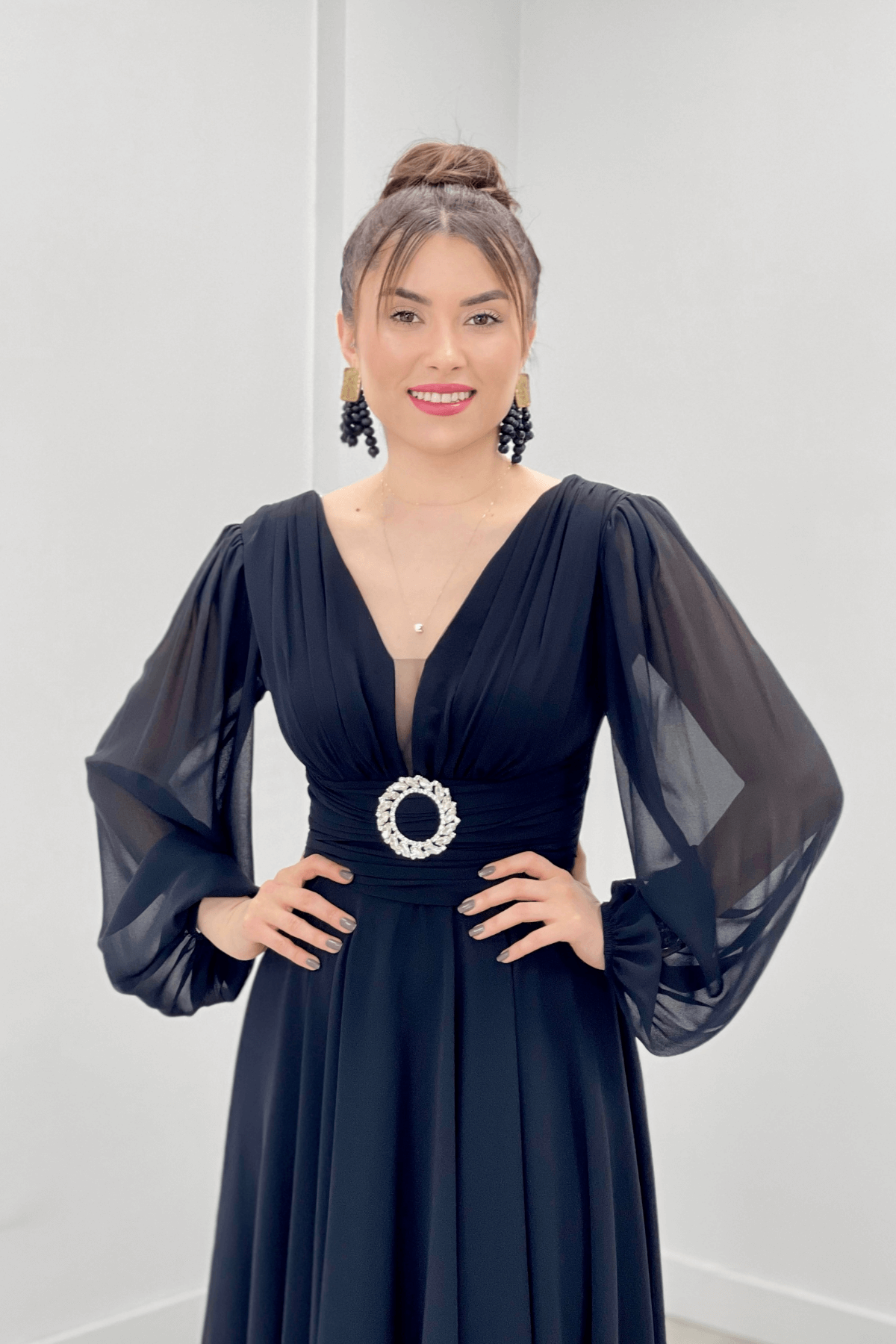 Şifon Kumaş Midi Boy Elbise - SİYAH