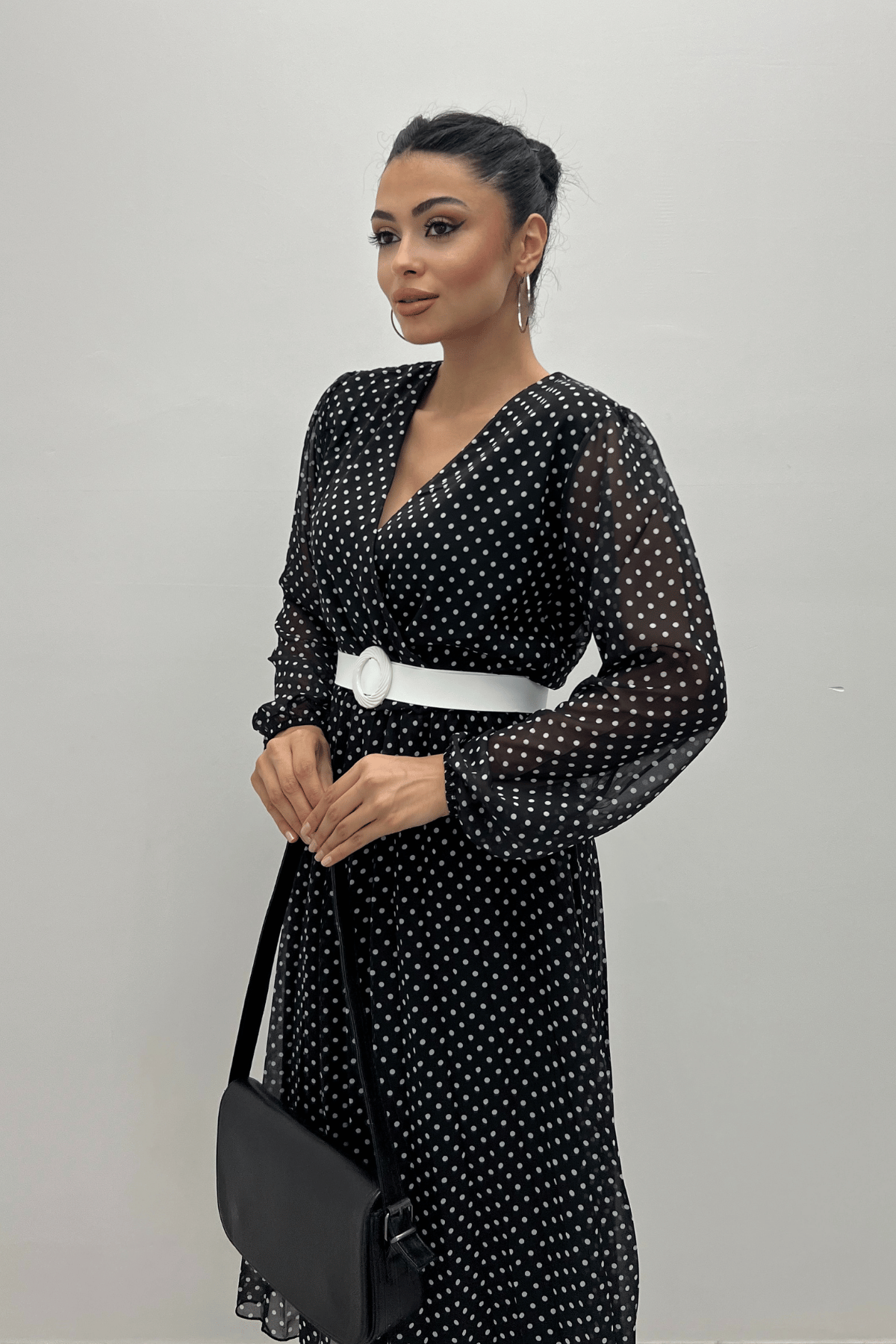 Sifon Kumaş Puantiye Desenli Midi  - SİYAH
