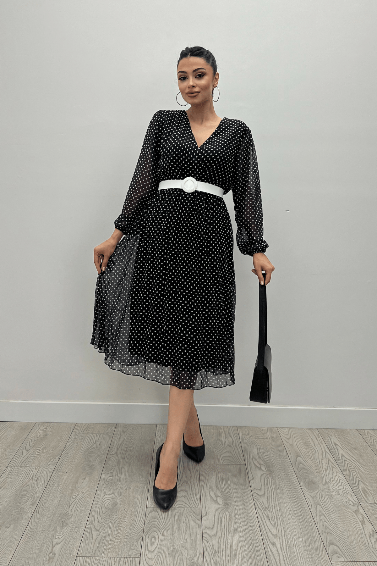 Sifon Kumaş Puantiye Desenli Midi  - SİYAH