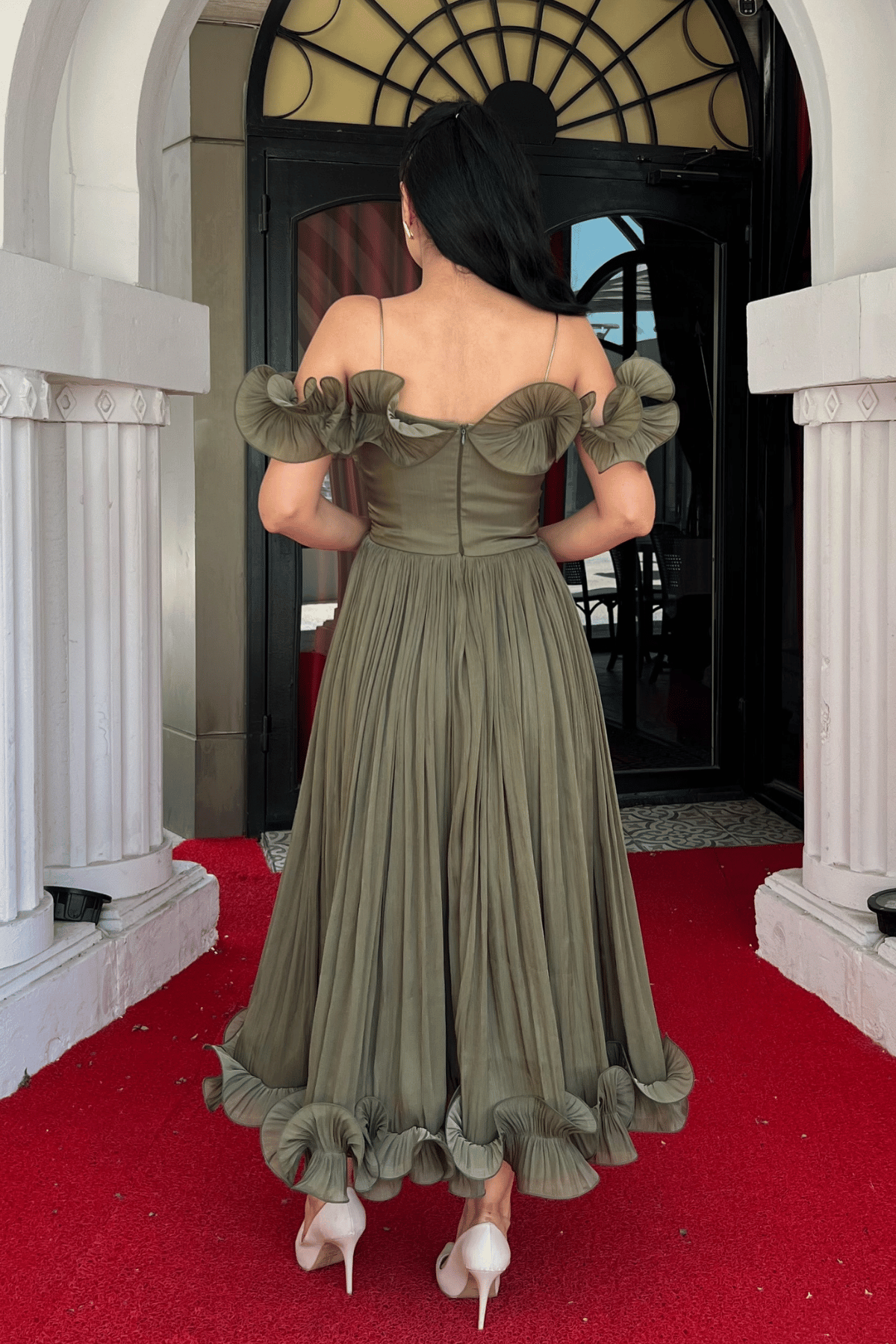 Şifon Kumaş Volan Detaylı Midi Elbise - HAKİ YEŞİLİ