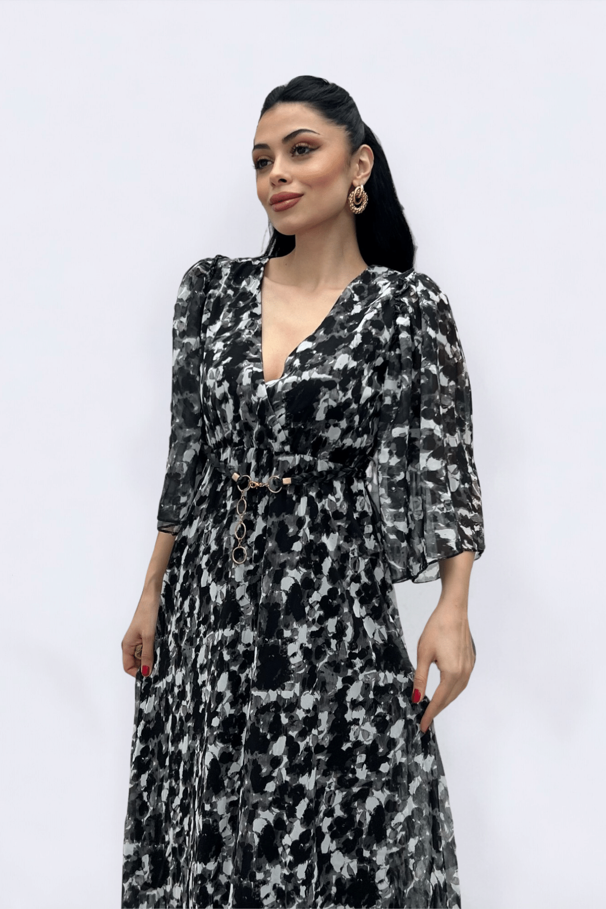 Şifon Kumaş Yarasa Kol Midi Elbise - SİYAH