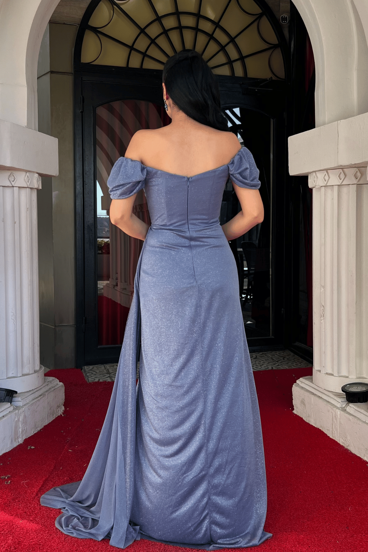 Simli Kumaş Büzgü Detaylı Balık Abiye Elbise - İNDİGO MAVİ