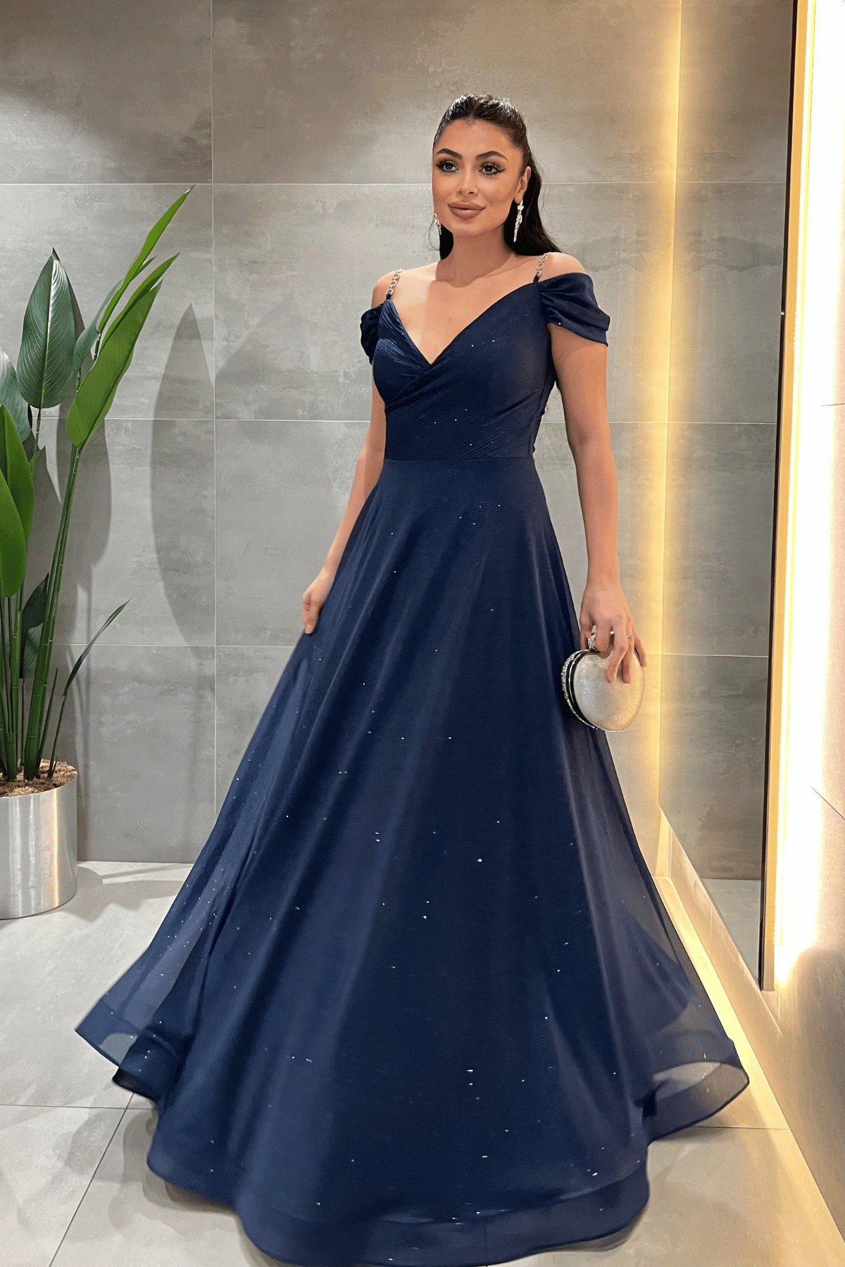 Simli Kumaş Kayık Yaka Abiye Elbise - LACİVERT