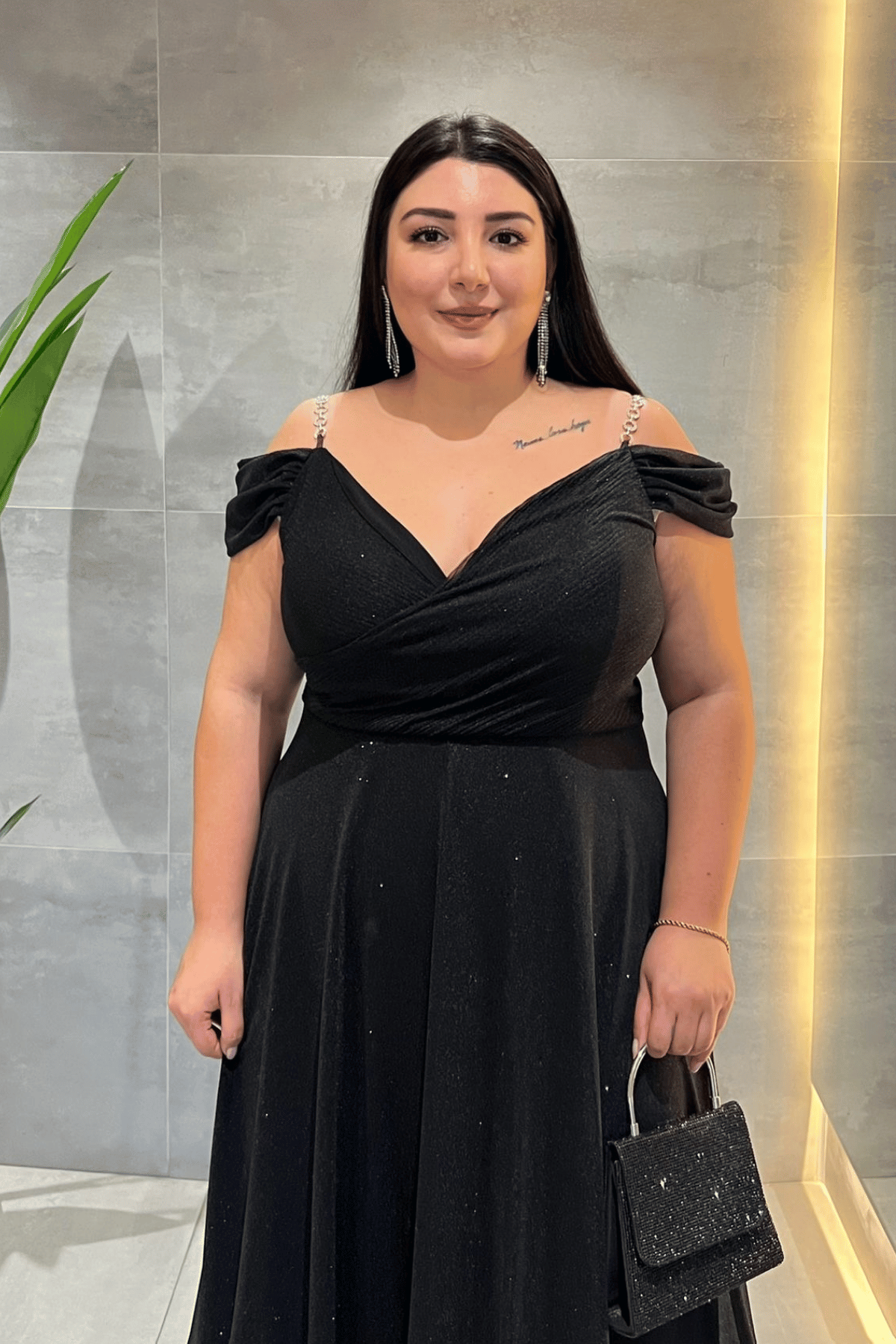 Simli Kumaş Kayık Yaka Abiye Elbise - SİYAH