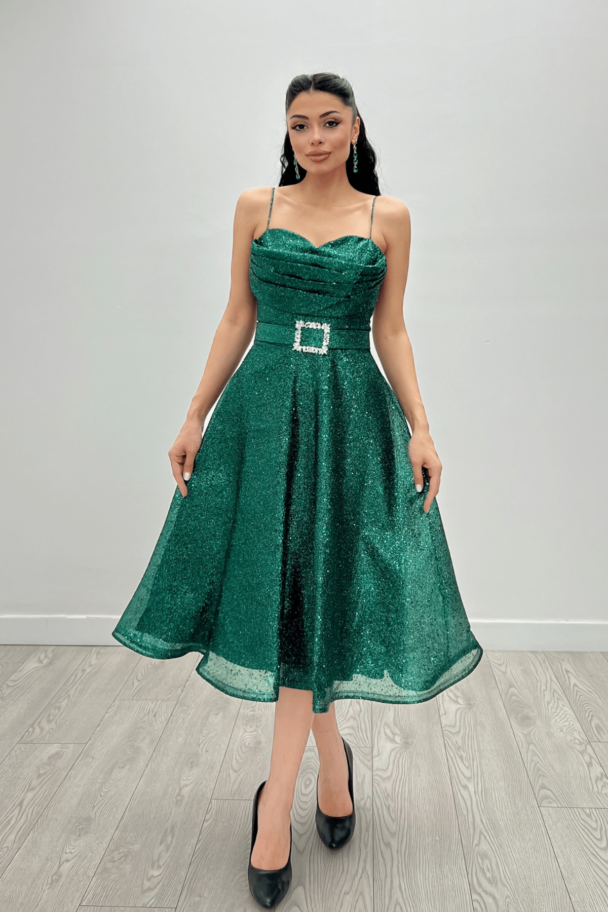 Simli Tül Kumaş Askılı Midi Elbise - ZÜMRÜT YEŞİL