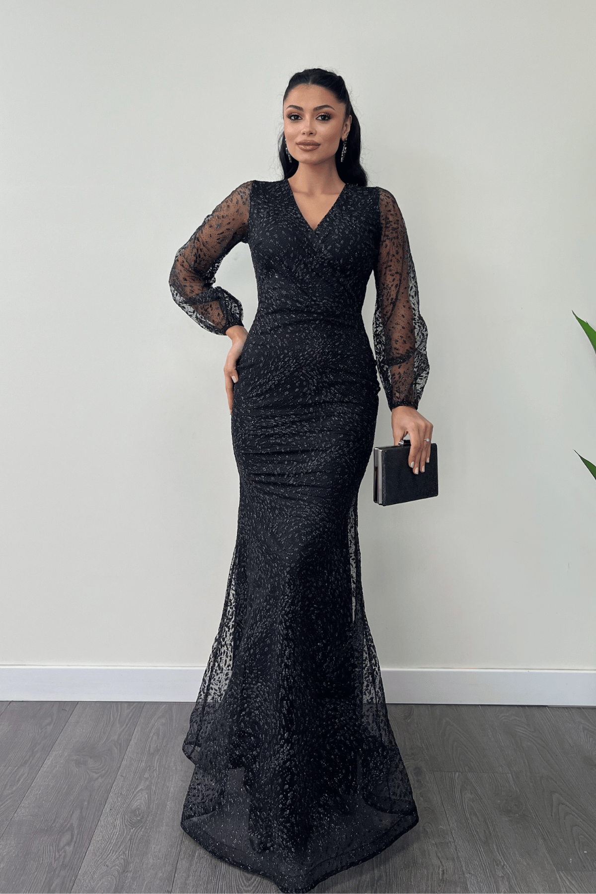 Simli Tül Kumaş Kruvaze Yaka Balık Elbise - SİYAH