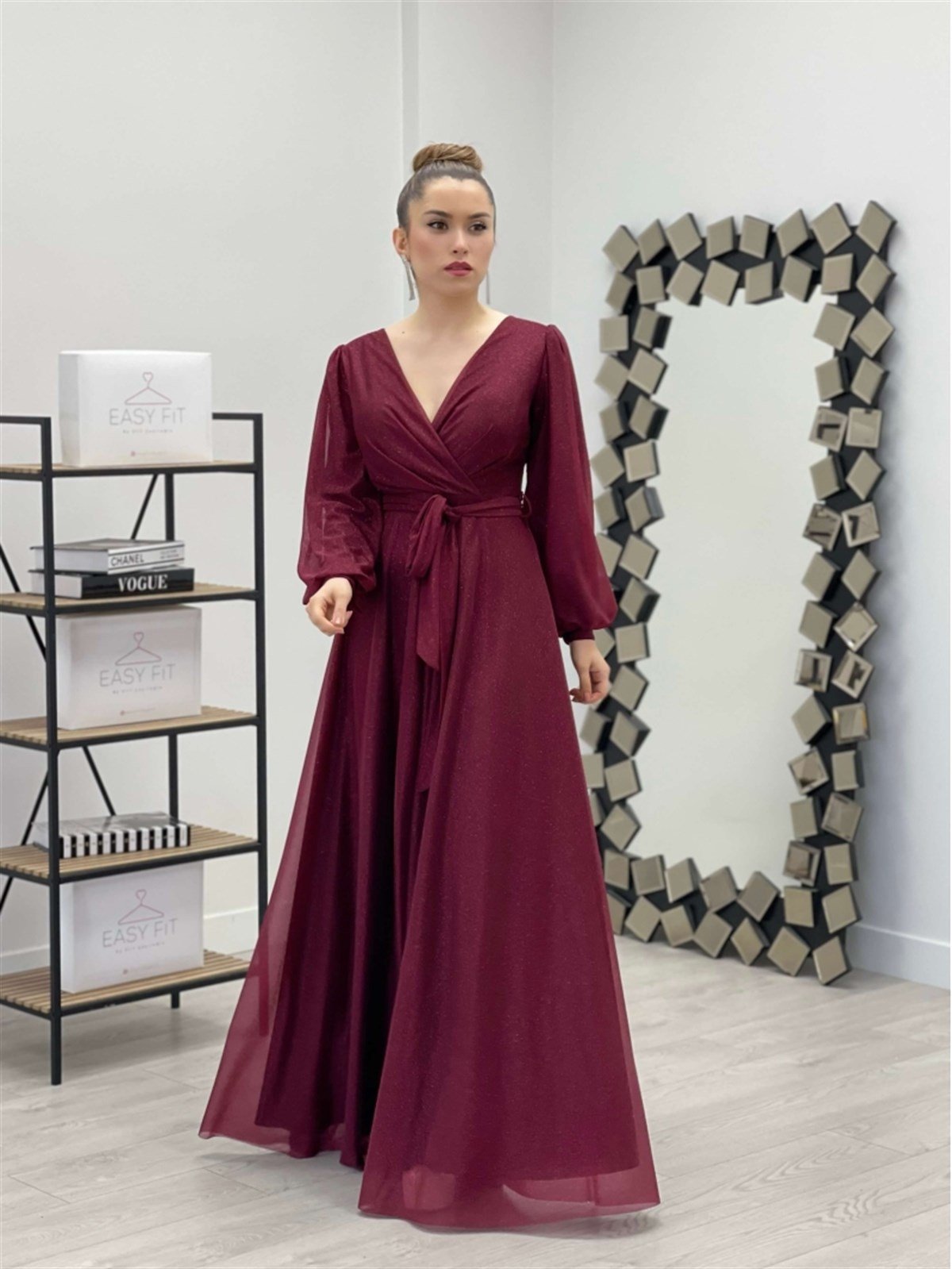 Simli Tül Kumaş Kuşaklı Kiloş Elbise - BORDO