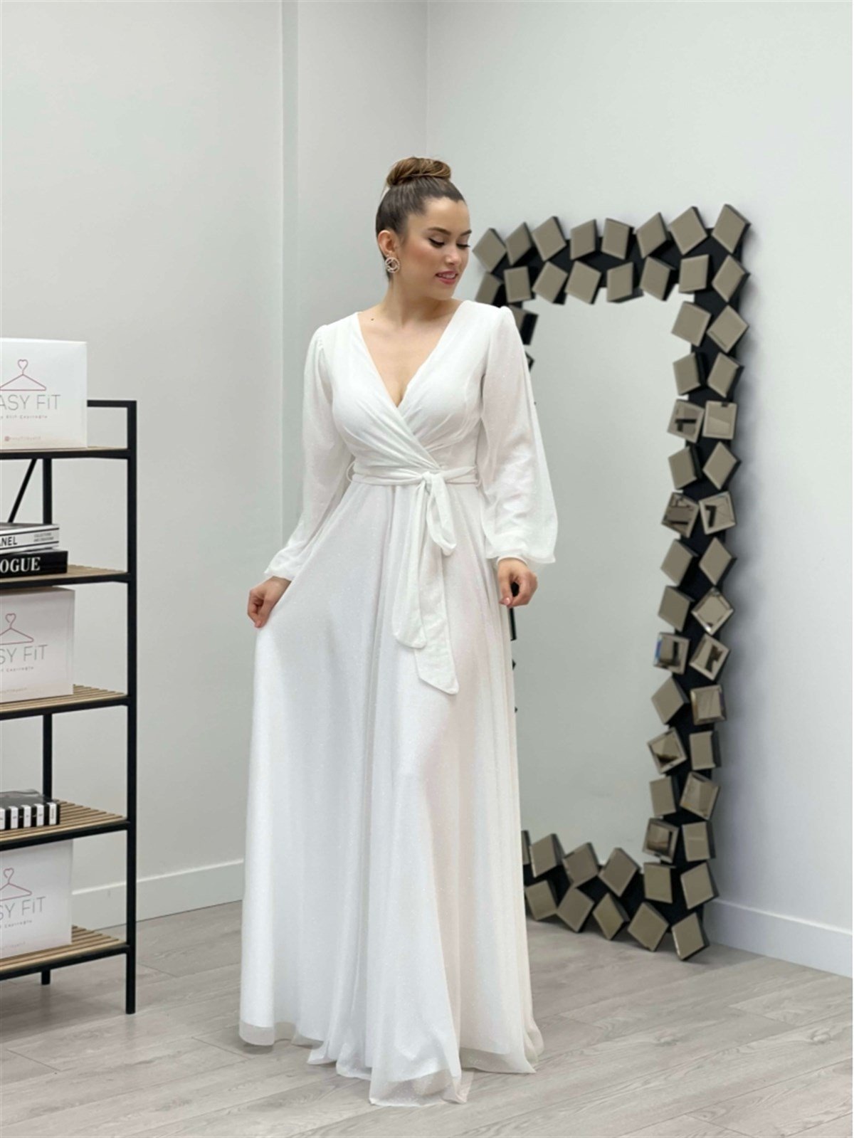 Simli Tül Kumaş Kuşaklı Kiloş Elbise - BEYAZ