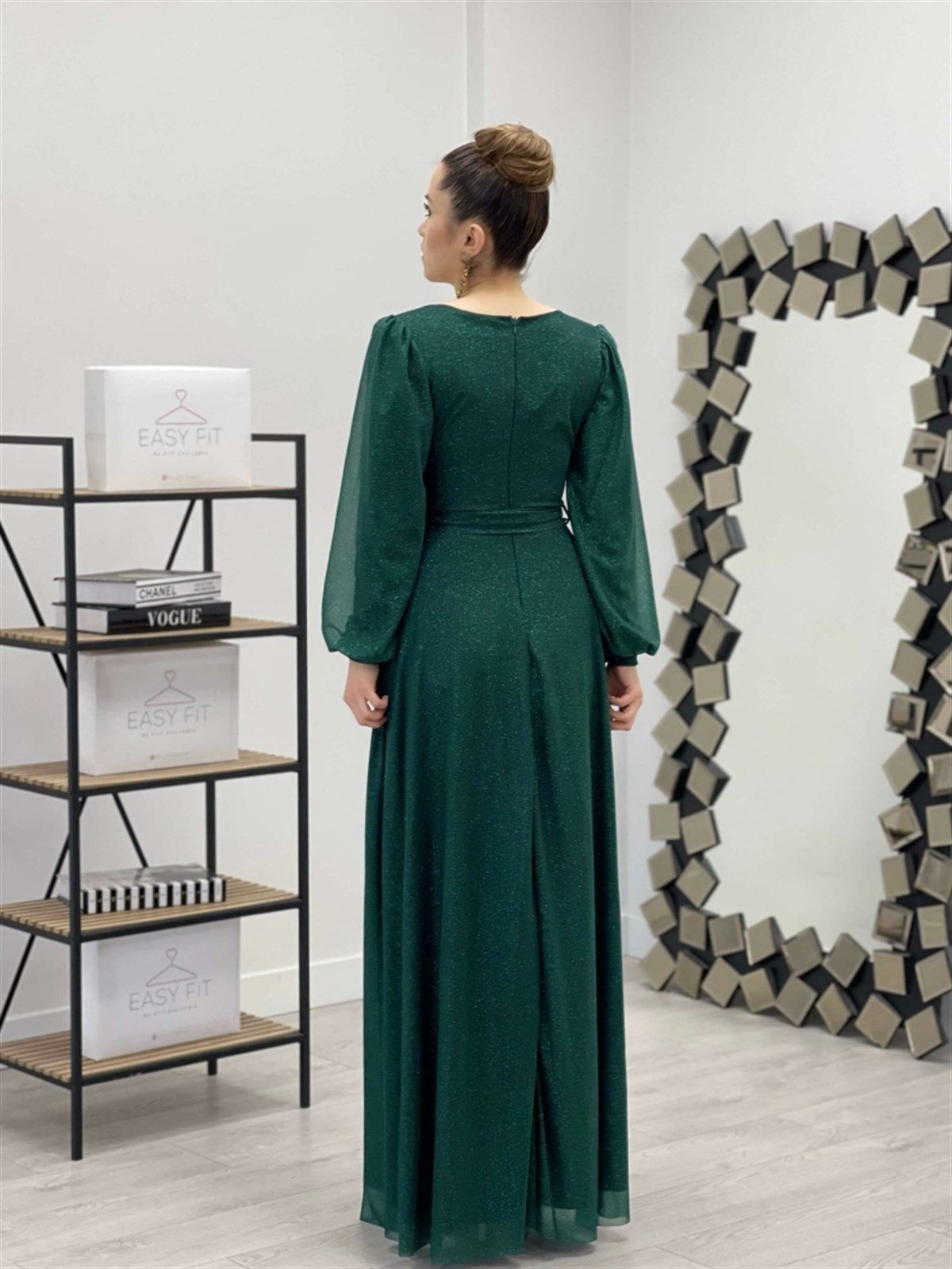 فستان بحزام كيلووش من قماش التول اللامع - الزمرد الأخضر