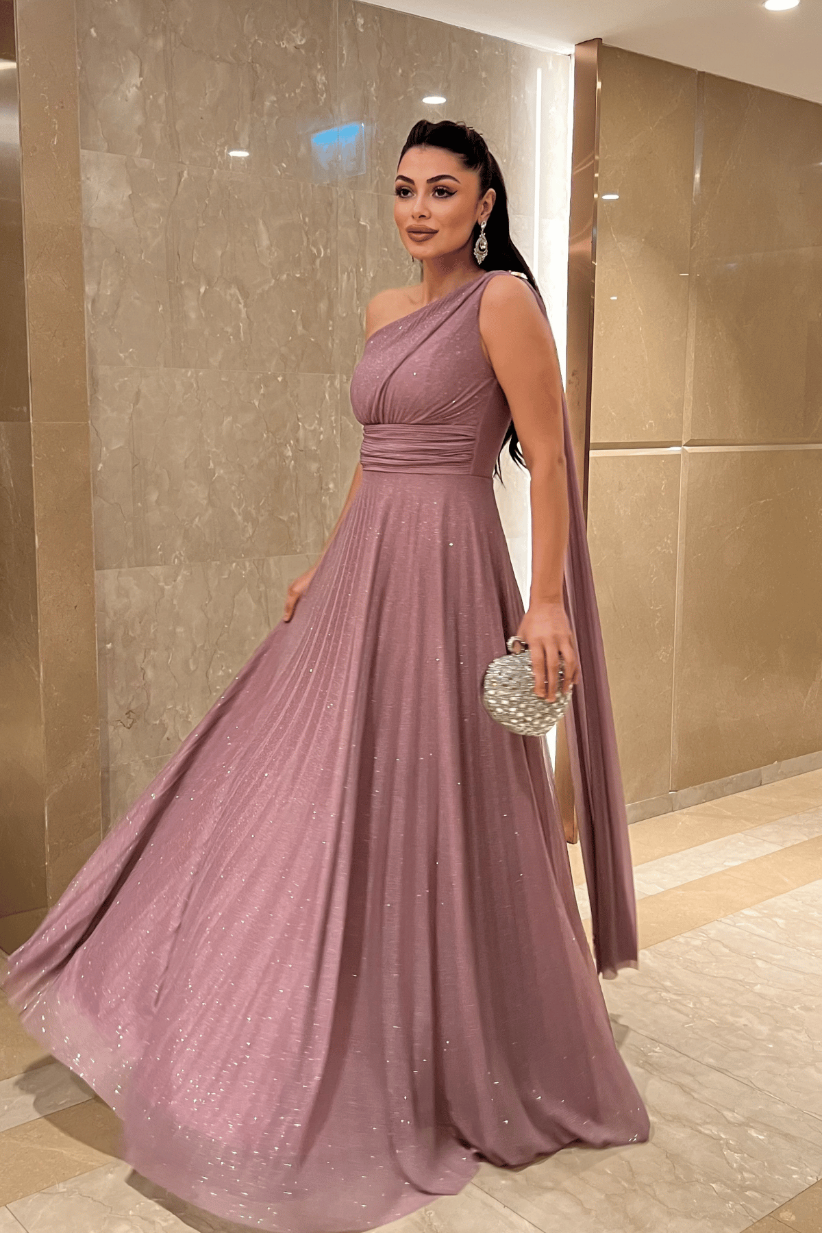 Simli Tül Kumaş Plise Detaylı Abiye Elbise - GÜL KURUSU