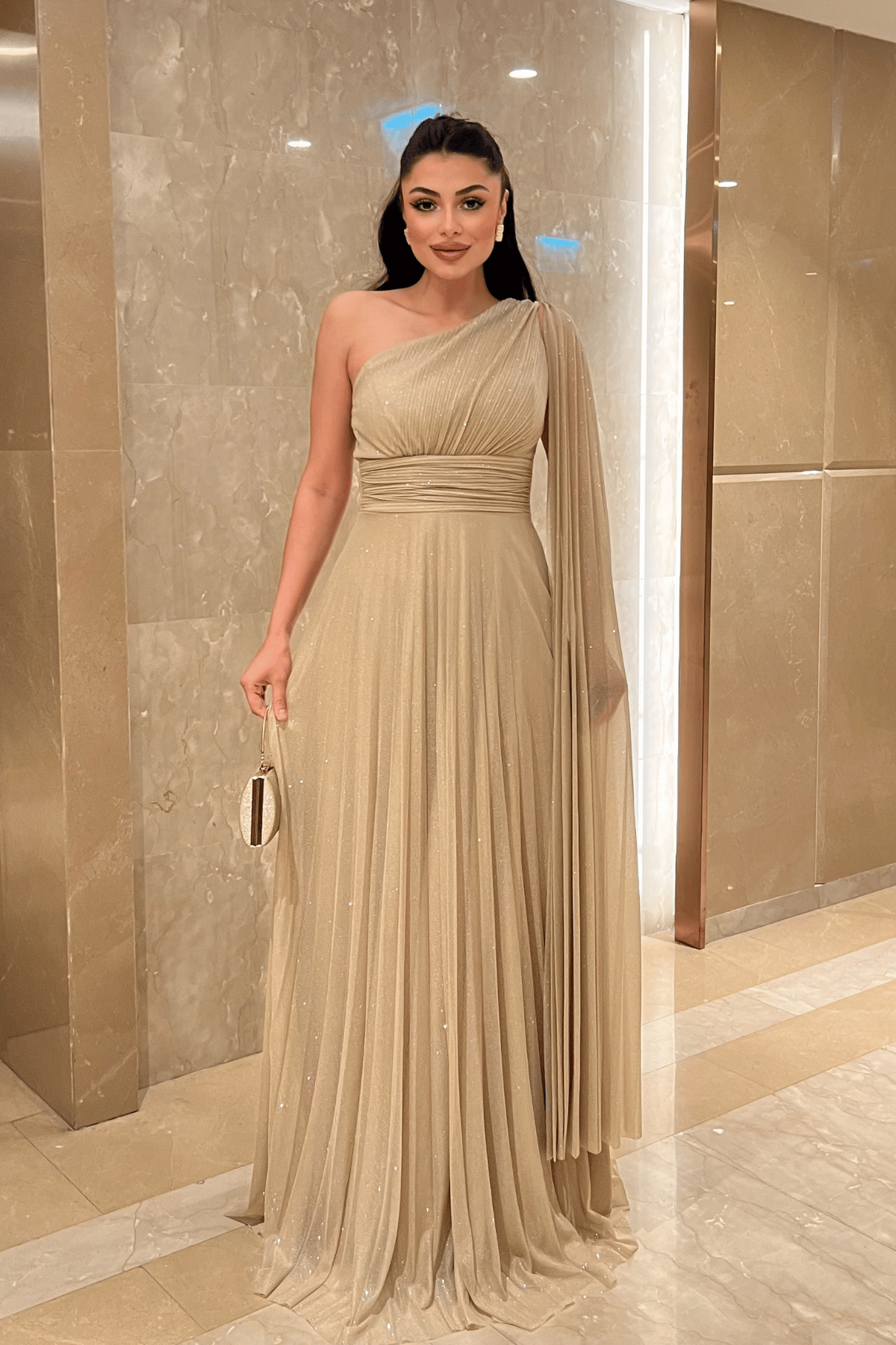 Simli Tül Kumaş Plise Detaylı Abiye Elbise - BEJ