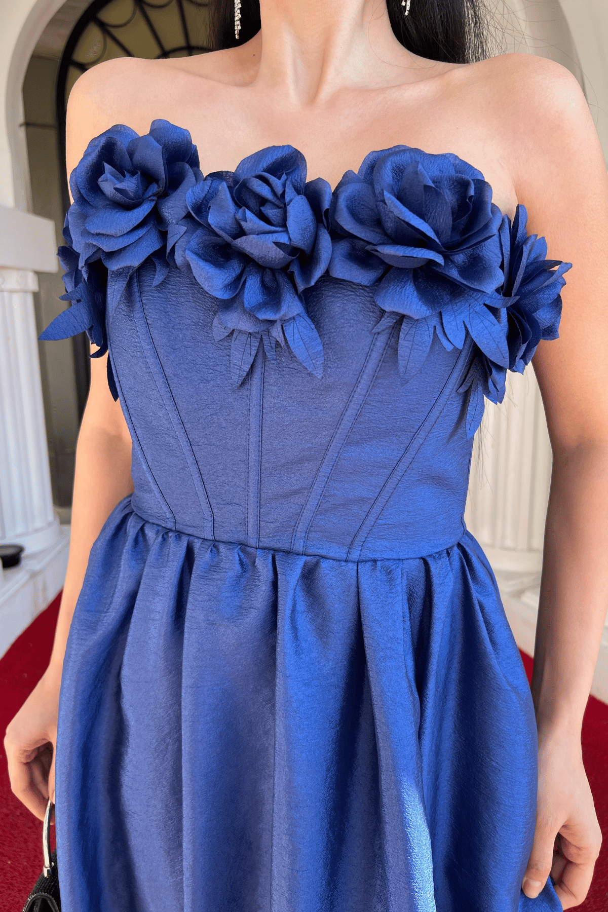 Tafta Kumaş Gül Balen Detaylı Abiye Elbise - SAKS MAVİ