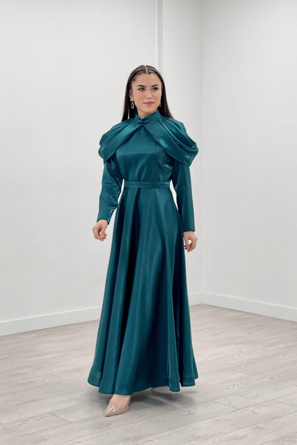 Tafta Saten Kumaş Omuz Detaylı Abiye Elbise - TURKUAZ