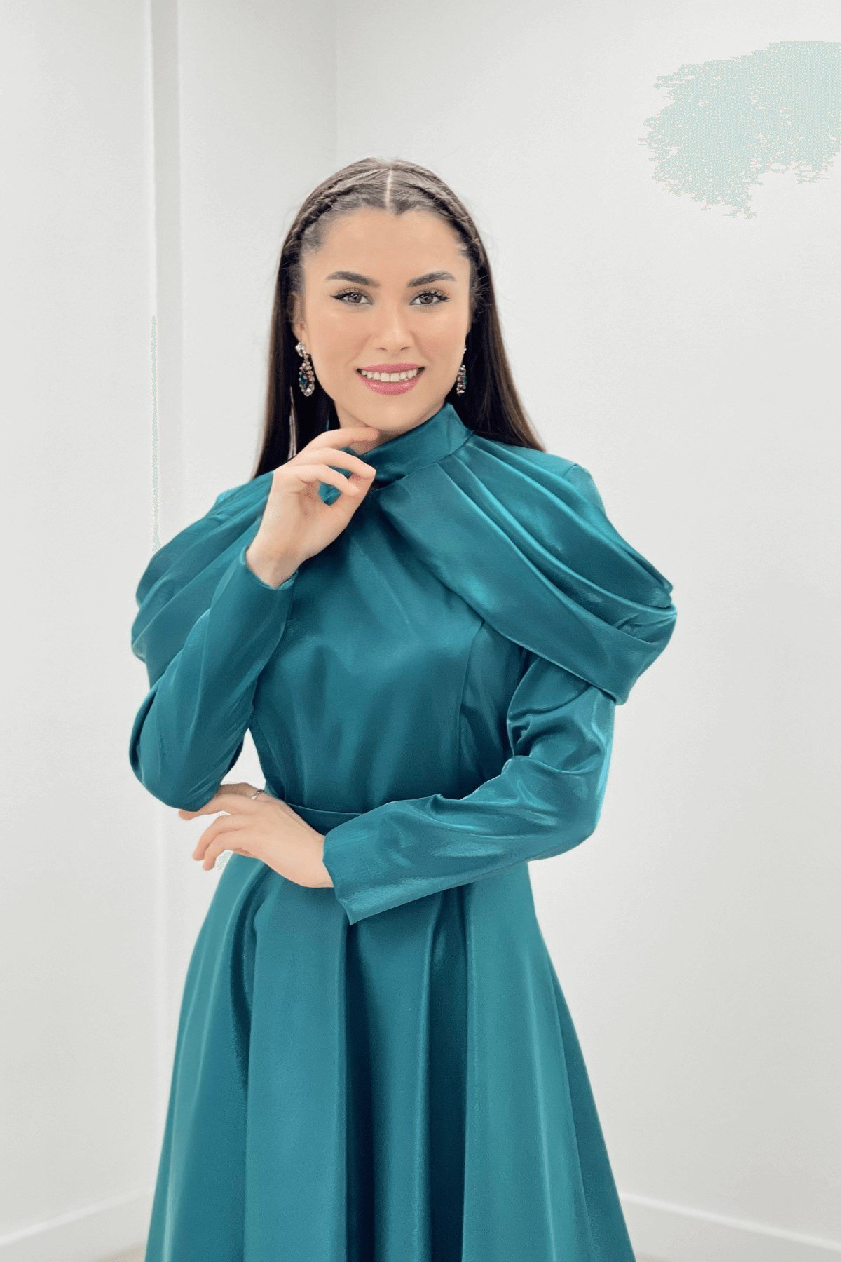 Tafta Saten Kumaş Omuz Detaylı Abiye Elbise - TURKUAZ