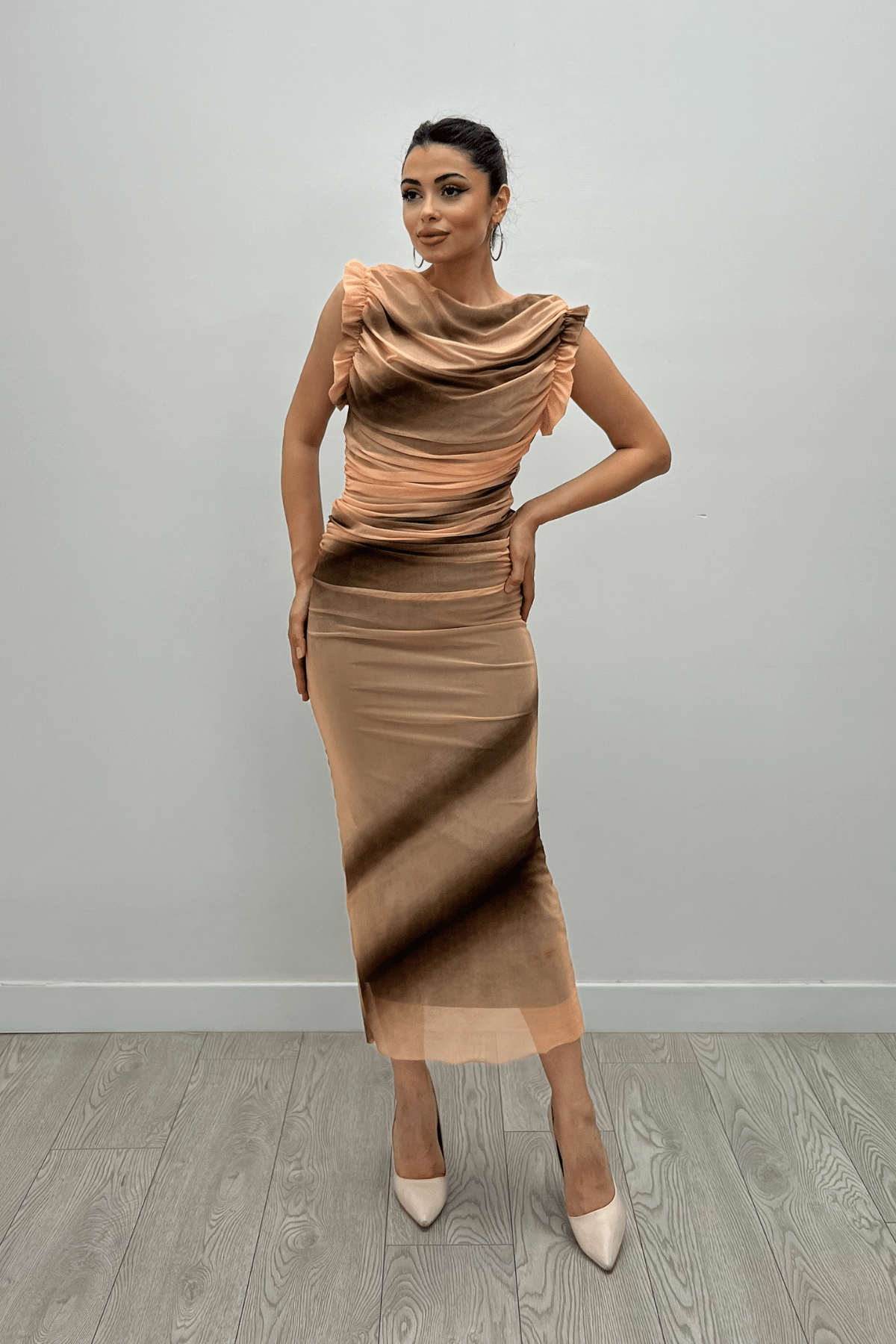 Tül Desenli Kumaş Büzgü Detaylı Kalem Elbise - TURUNCU