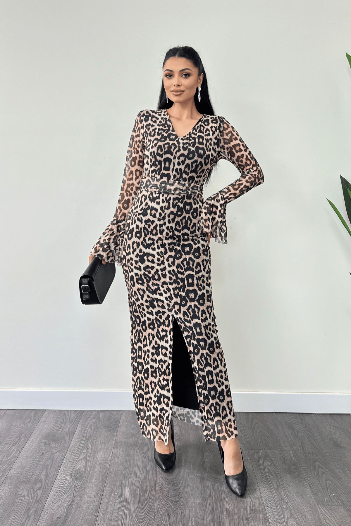 Tül Desenli Kumaş Kolları Volan Detaylı Kalem Elbise - LEOPAR