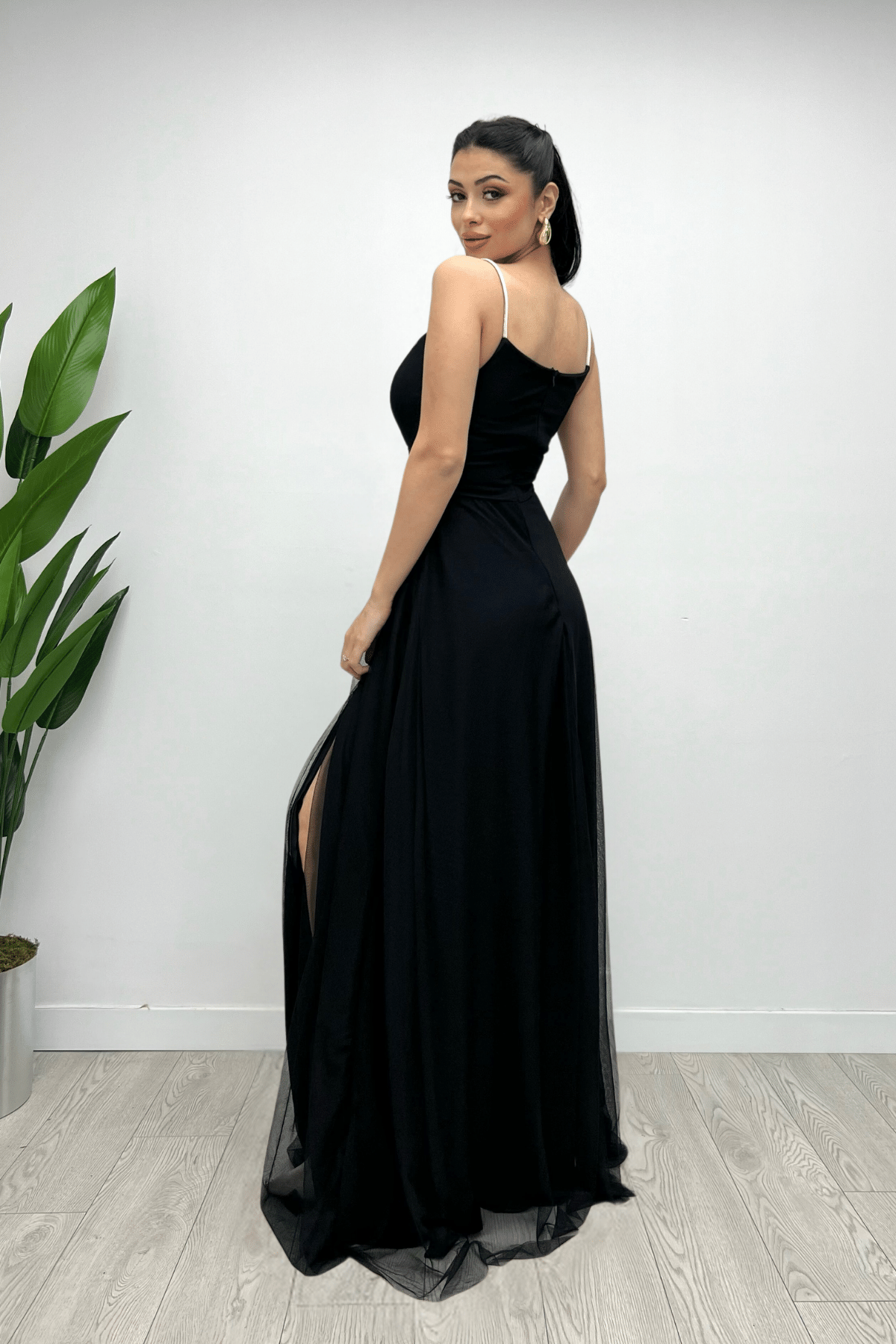 Tül Kumaş Askılı Payet Maxi Elbise - SİYAH