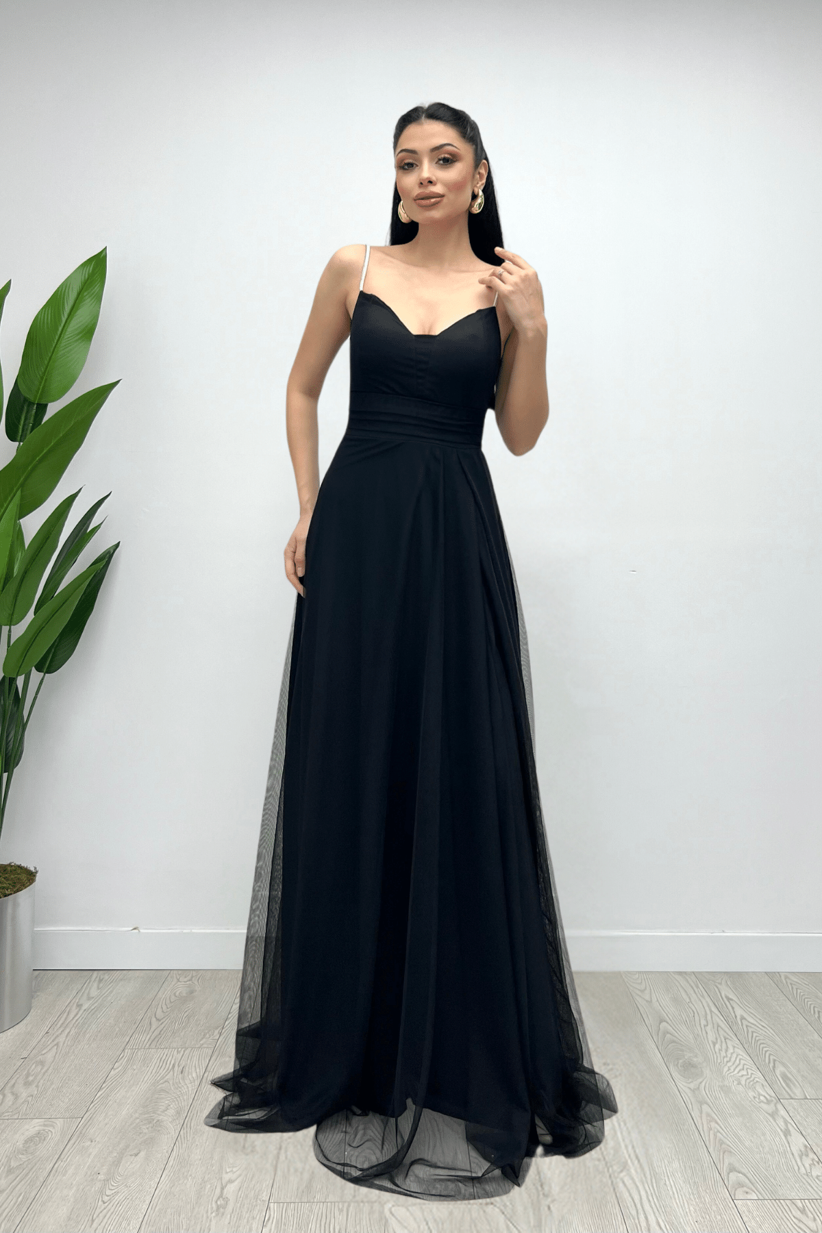 Tül Kumaş Askılı Payet Maxi Elbise - SİYAH