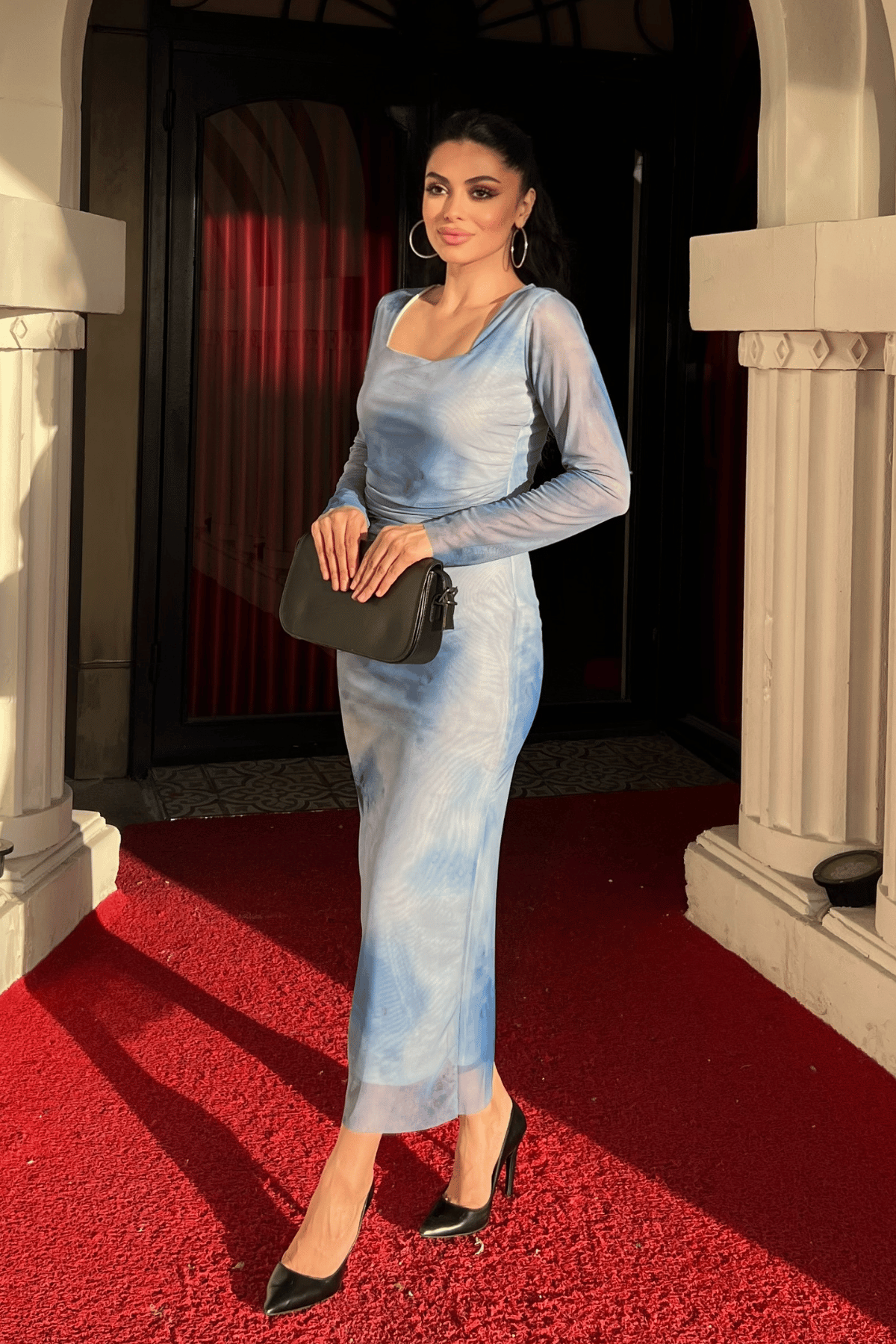 Tül Kumaş Büzgü Detaylı Kalem Elbise - BEBE MAVİSİ