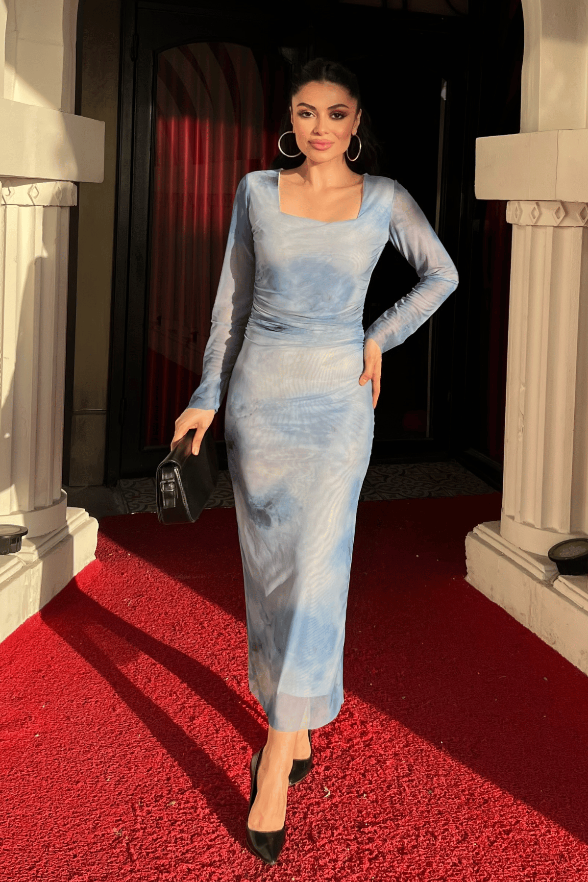 Tül Kumaş Büzgü Detaylı Kalem Elbise - BEBE MAVİSİ