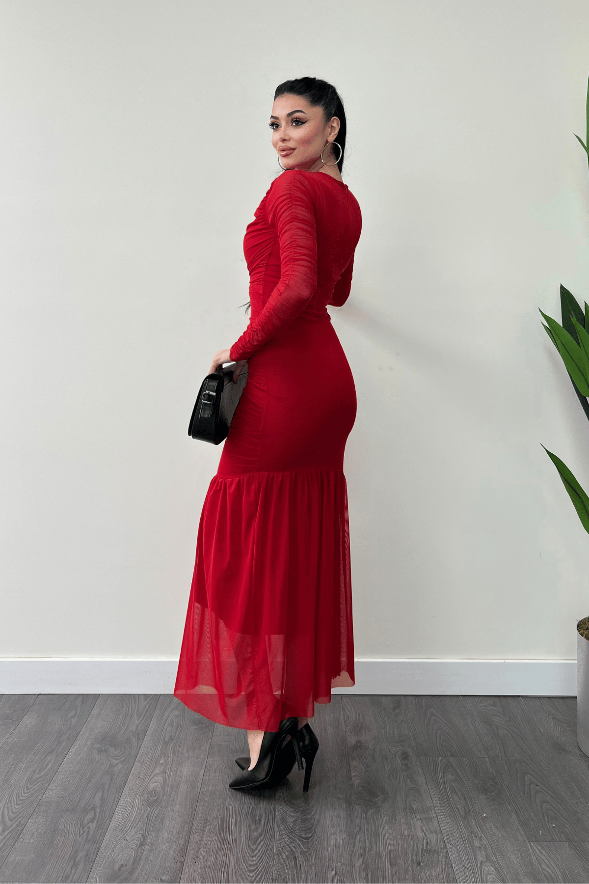 Tül Kumaş Büzgü Detaylı Kalem Elbise - KIRMIZI